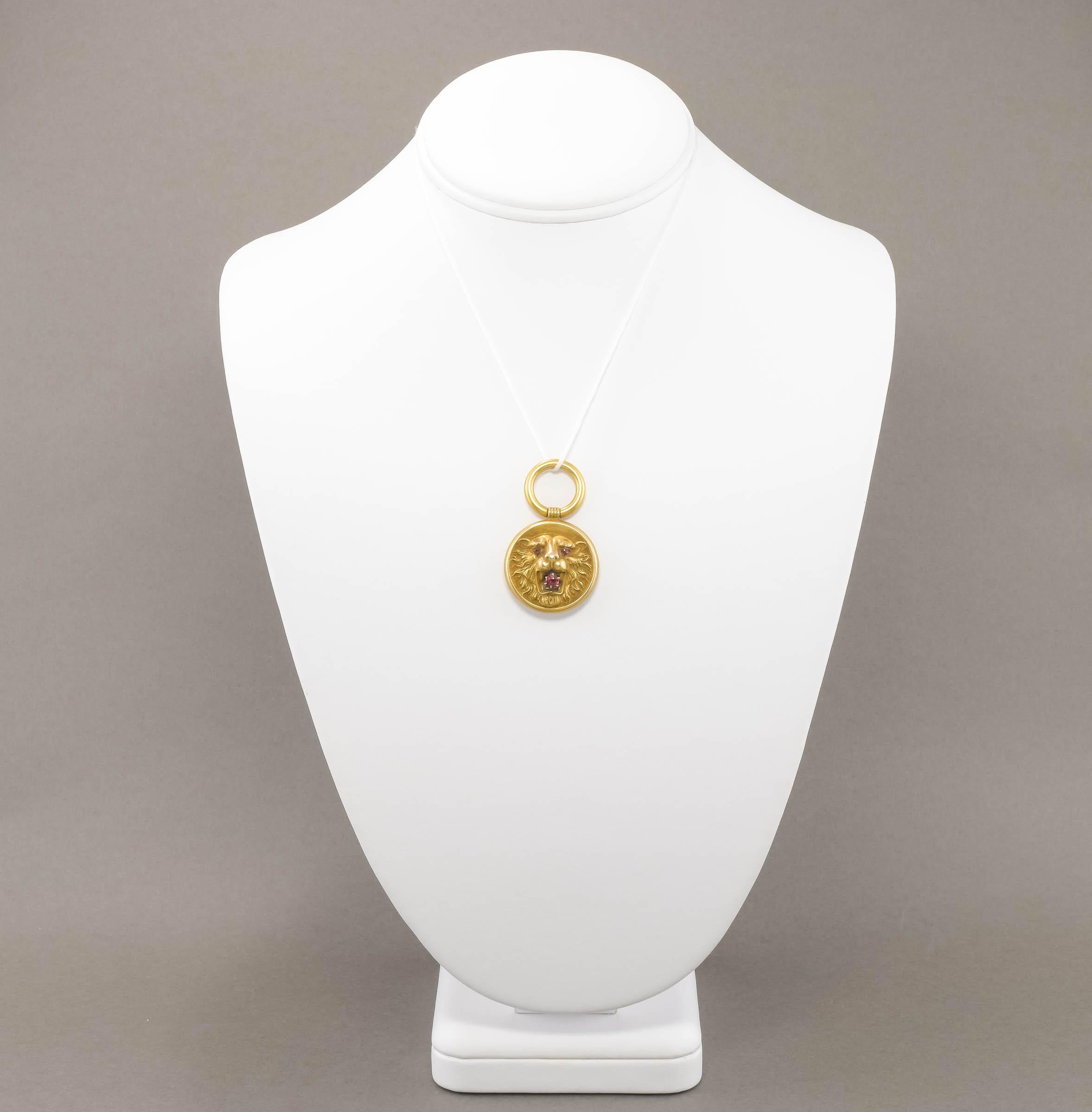 Art Nouveau Gold Lion Fob Pendant with Garnets 8