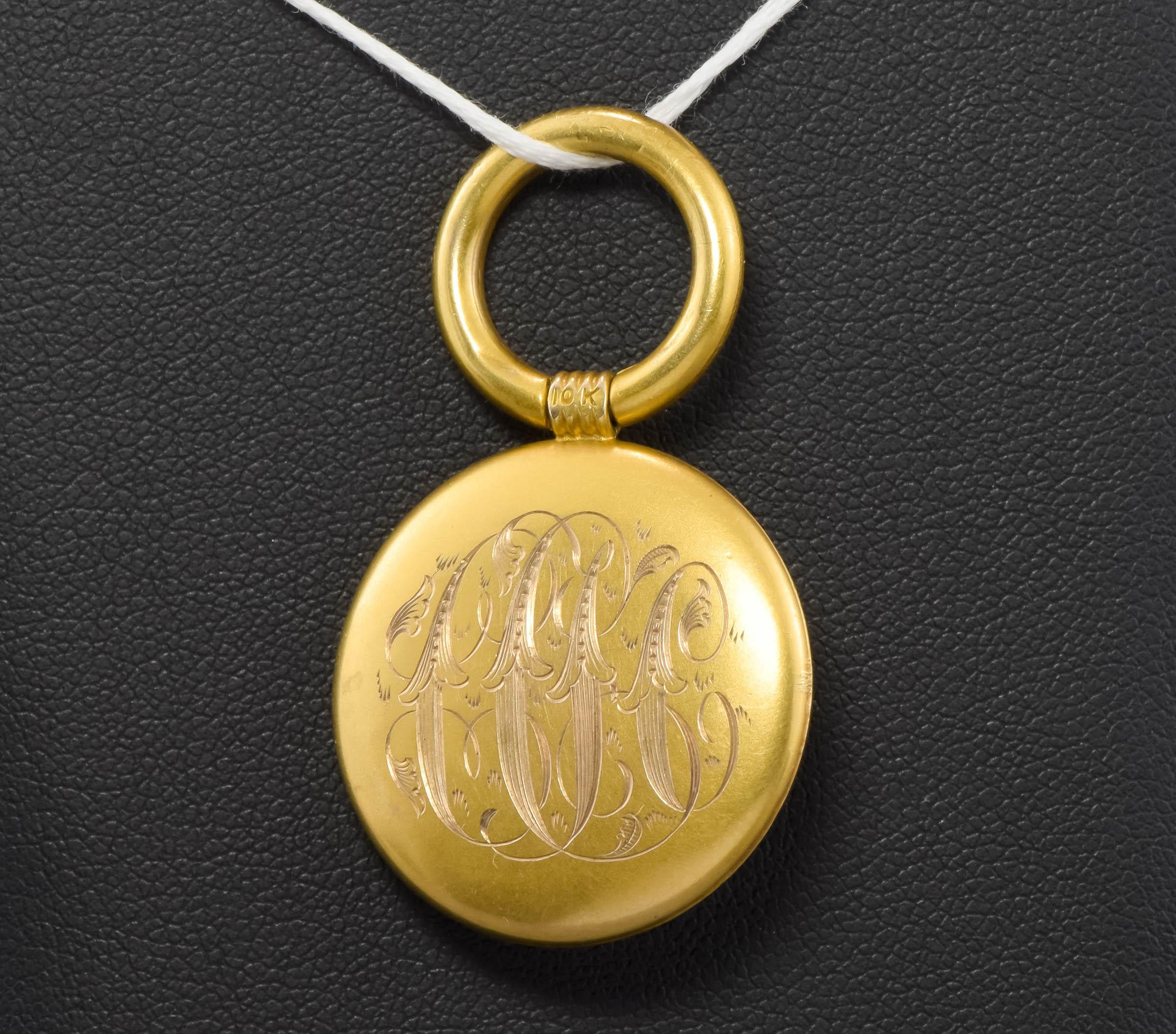 Art Nouveau Gold Lion Fob Pendant with Garnets 1