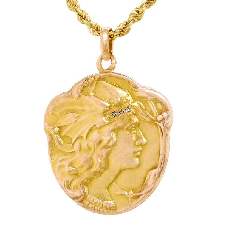 Art Nouveau Gold Pendant For Sale at 1stDibs