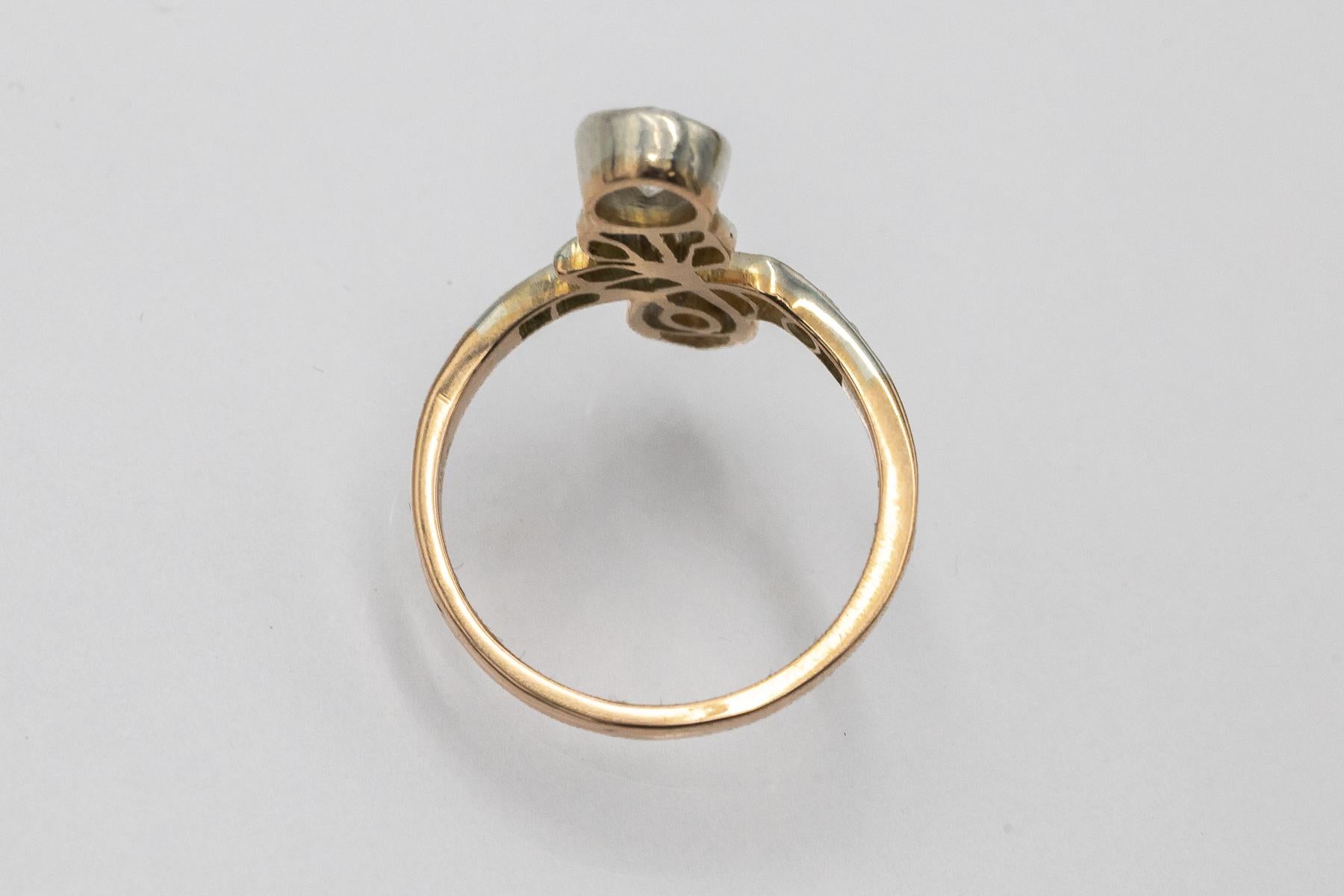 Art Nouveau gold ring with a 0.70ct old brilliant-cut diamond, Austria-Hungary In Good Condition For Sale In Chorzów, PL