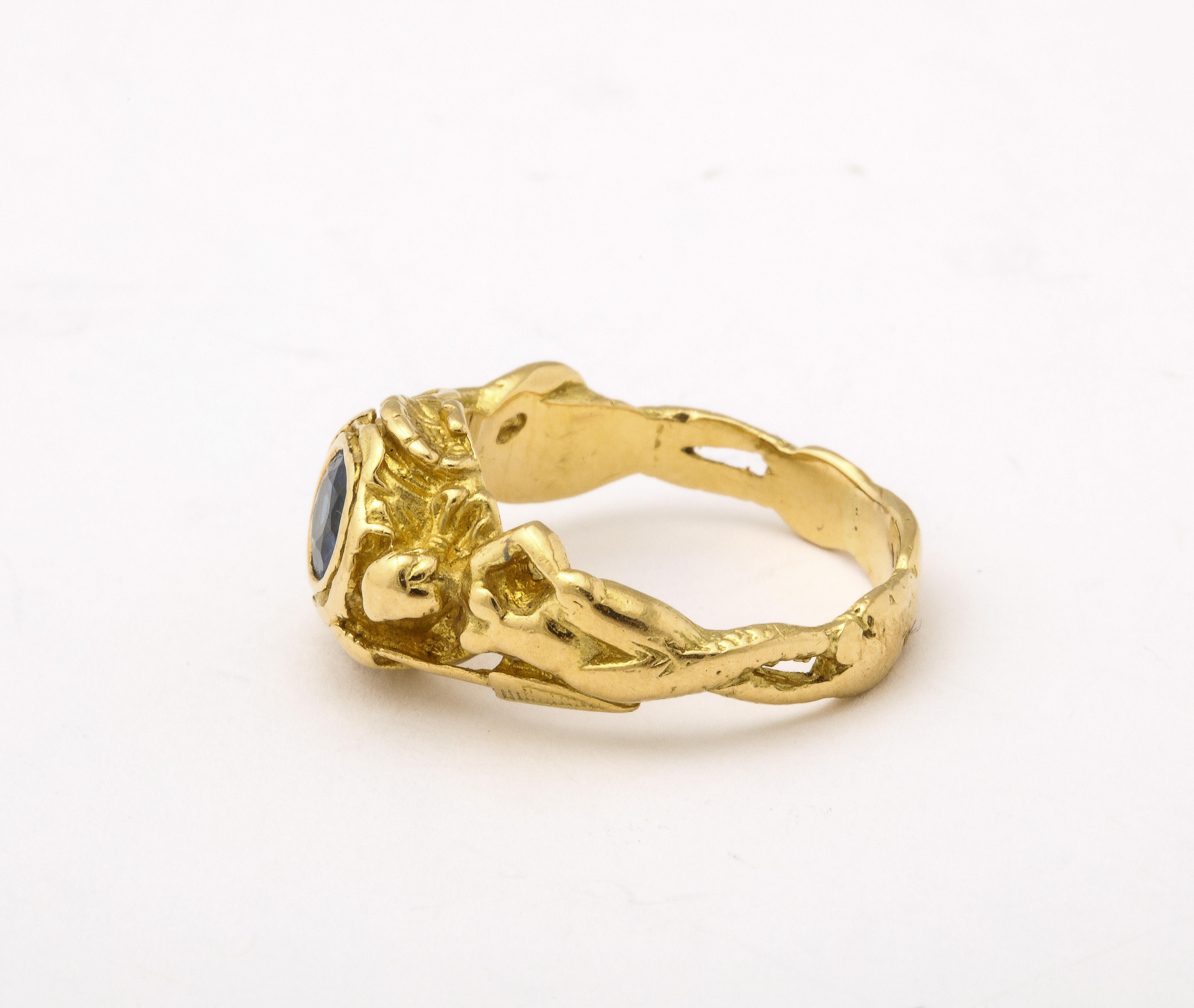 Round Cut Art Nouveau Gold Sapphire Ring 18kt For Sale