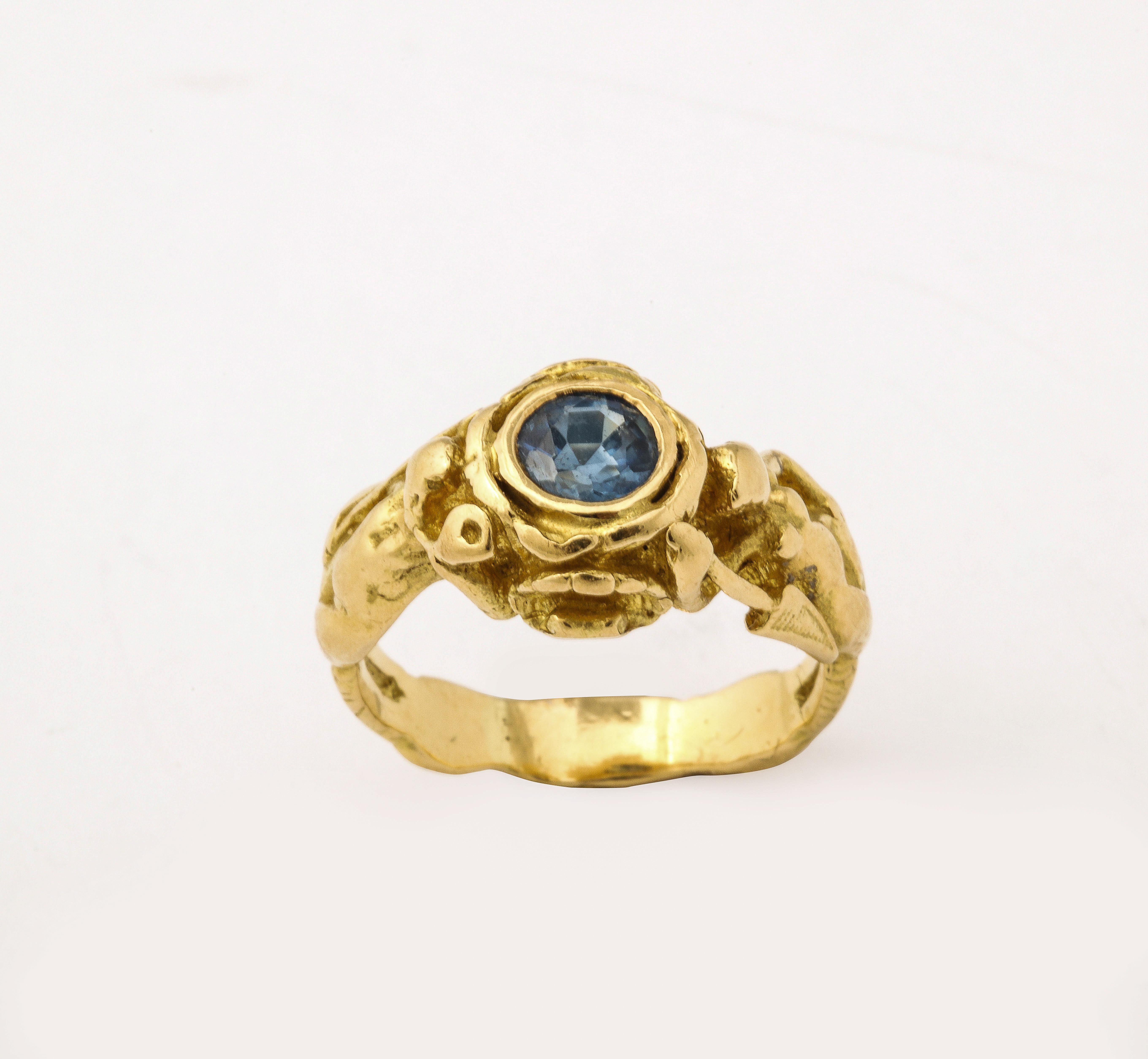 Women's or Men's Art Nouveau Gold Sapphire Ring 18kt For Sale