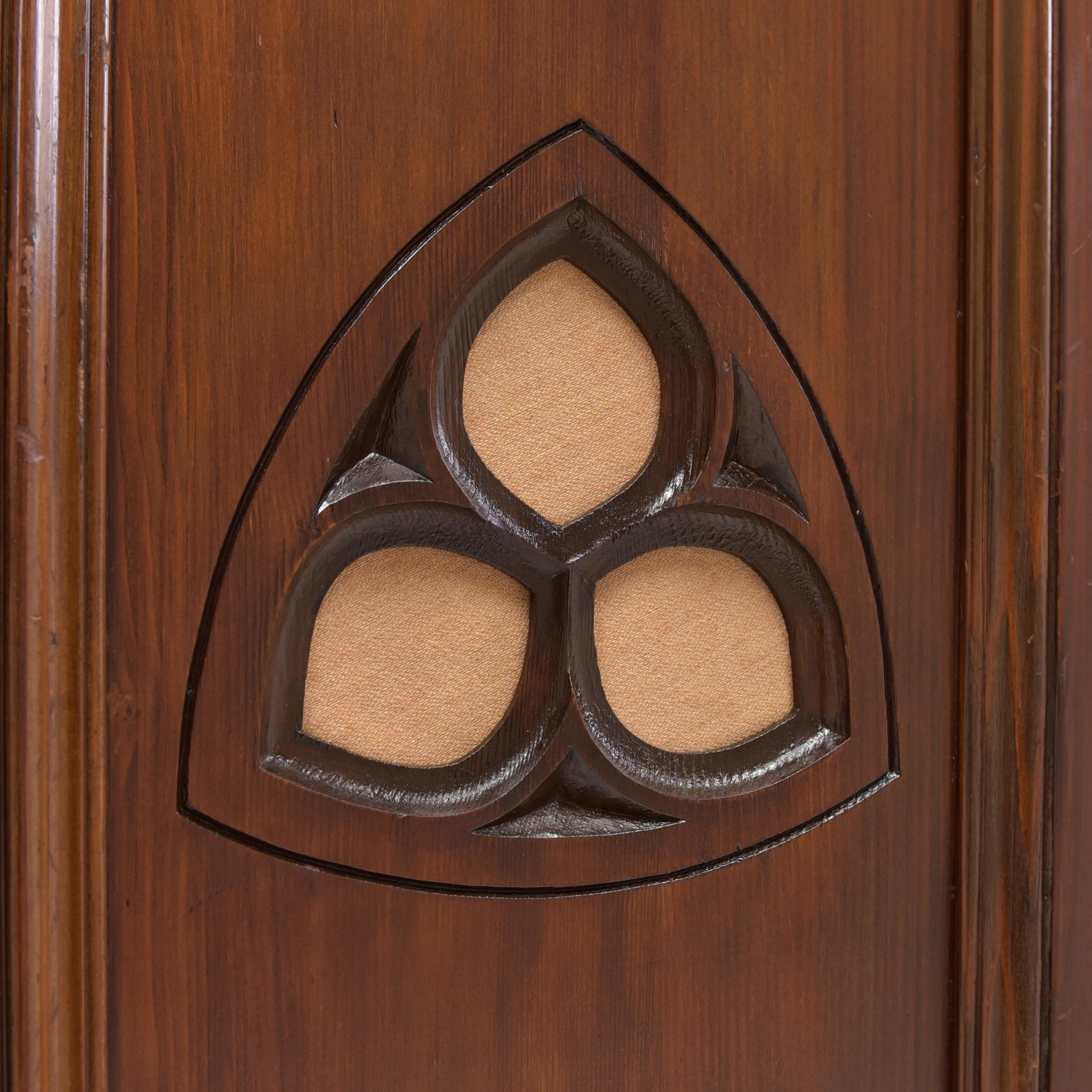 Art Nouveau Gothic Hallway Cupboard, 1909 For Sale 1