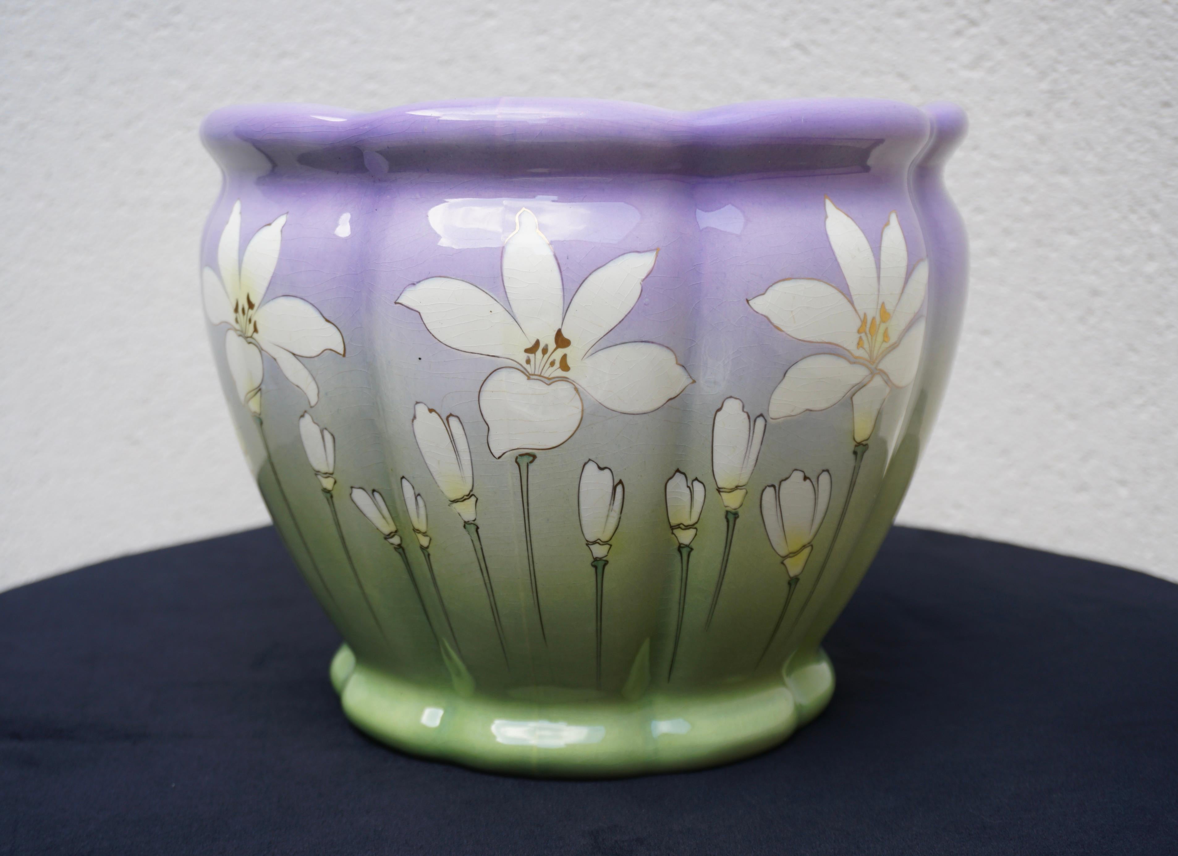 Grüner und lila Blumentopf/Übertöpfe im Jugendstil, Blumenkästen Jardiniere (Französisch) im Angebot