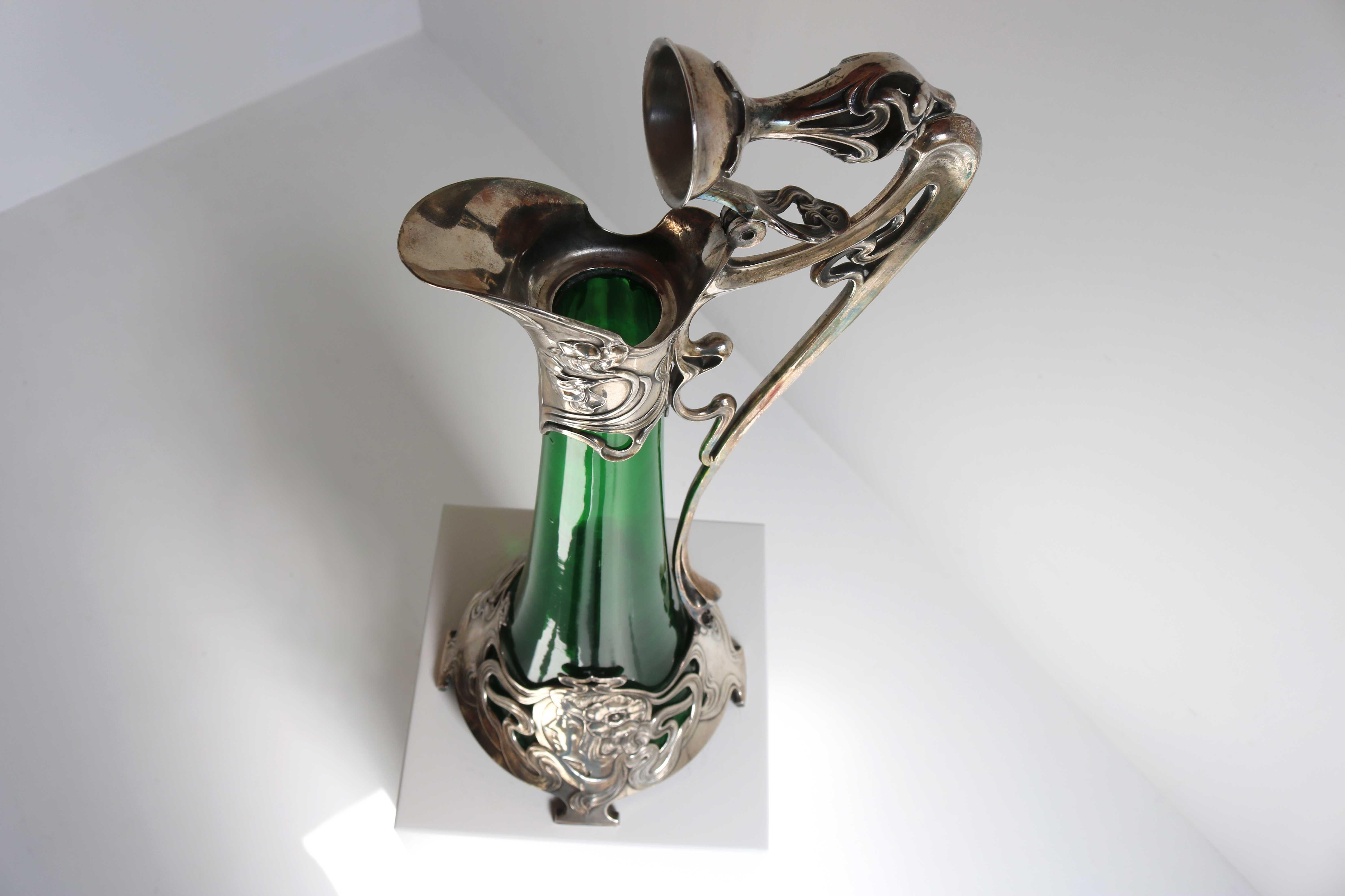 Art Nouveau Green Glass Decanter with Silver Plated Mount WMF Germany 1900 In Good Condition For Sale In Ijzendijke, NL