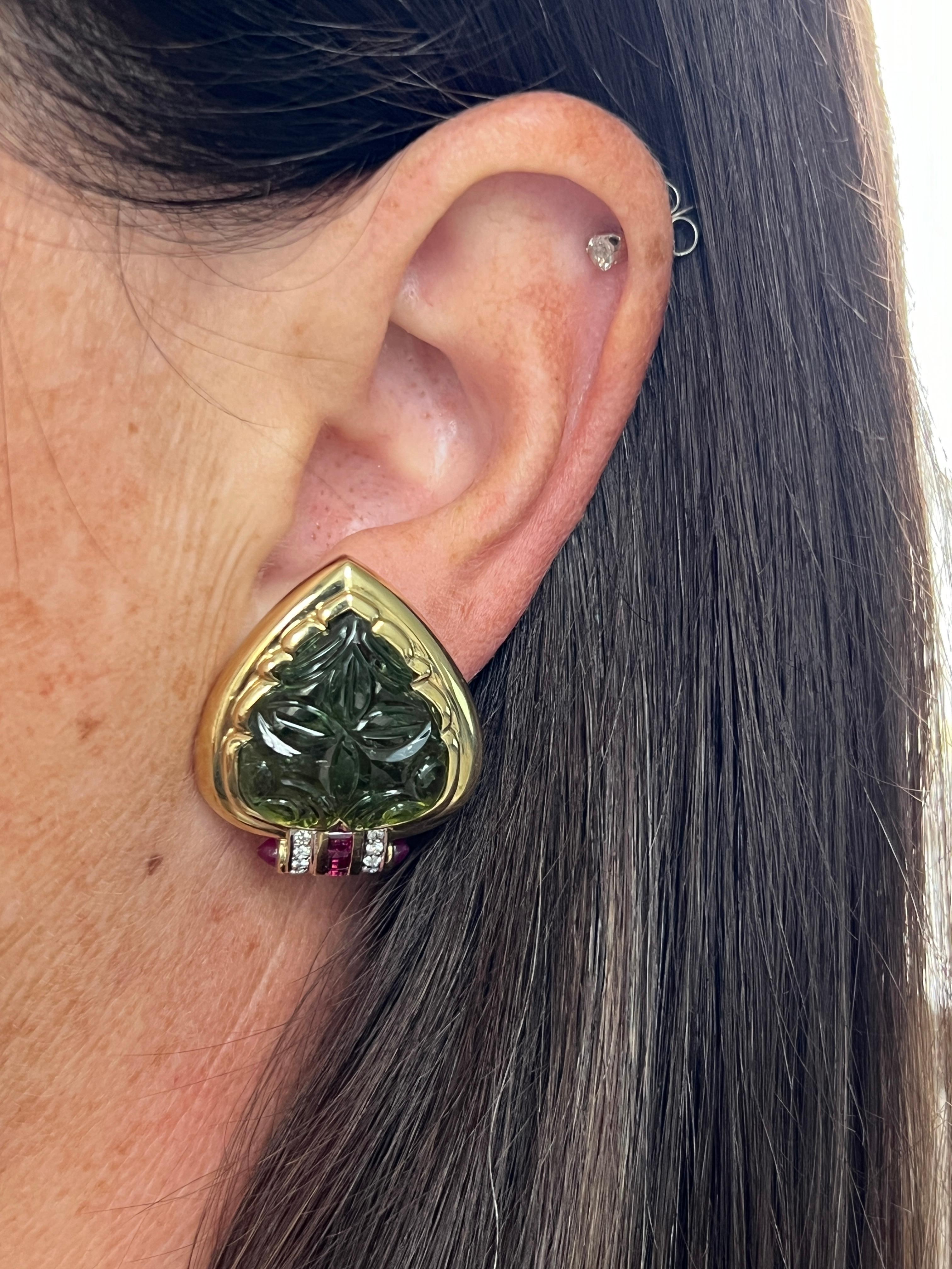 Art Nouveau Green Tourmaline Diamond Ruby 18k Yellow Gold Lever Back Earrings In condizioni buone in vendita a Towson, MD