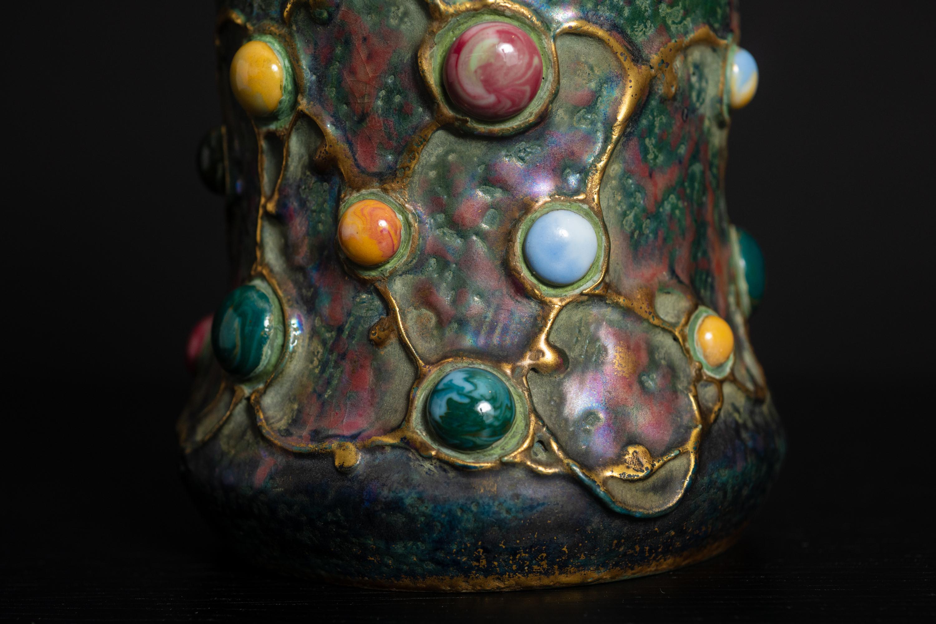 Vernissé Vase Art Nouveau Gres Bijou Lightning Bolt de RStK Amphora en vente