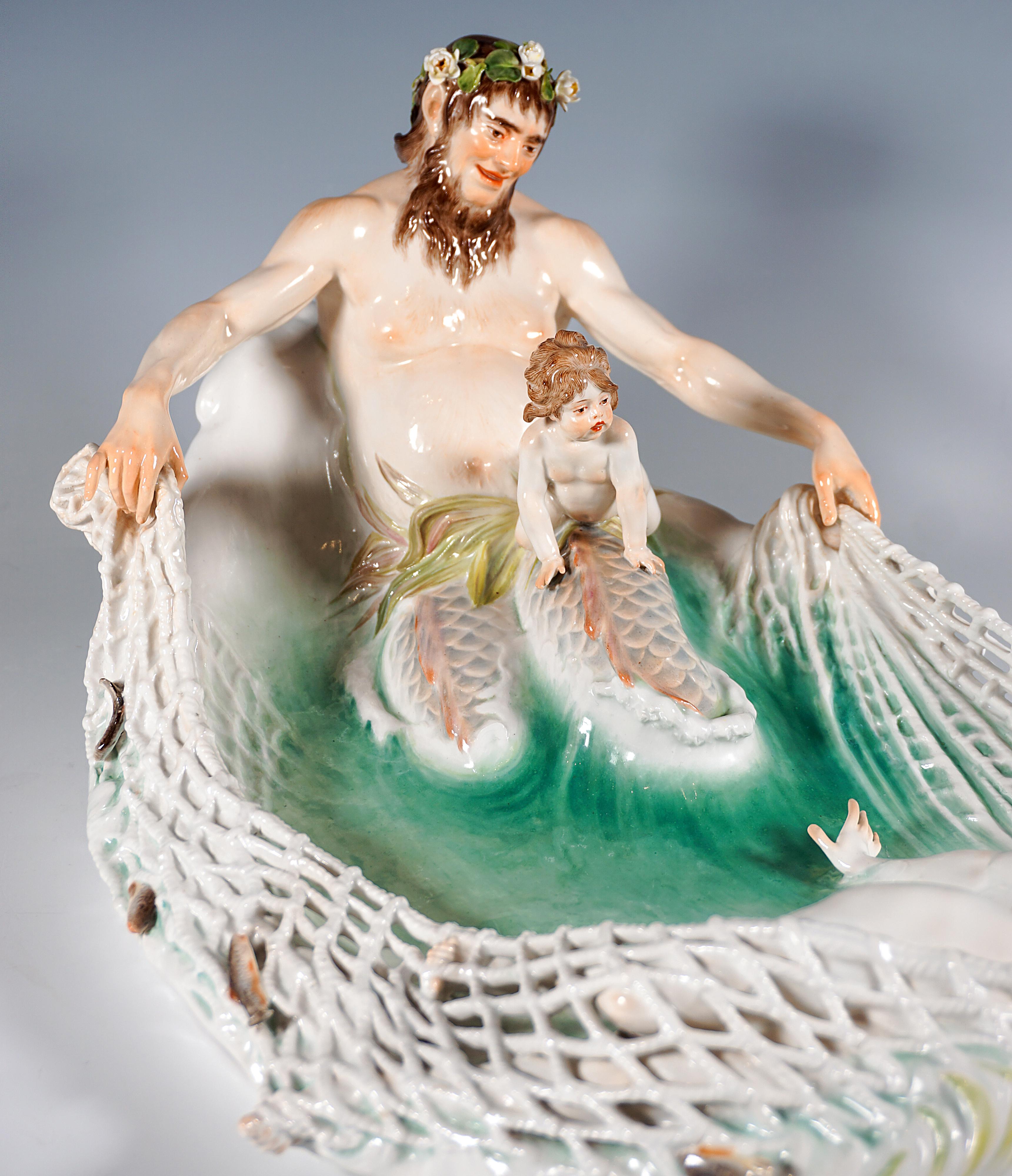 Porcellana Gruppo Art Nouveau 'Cattura di una ninfa', di Paul Helmig, Meissen Germania, 1902 ca. in vendita