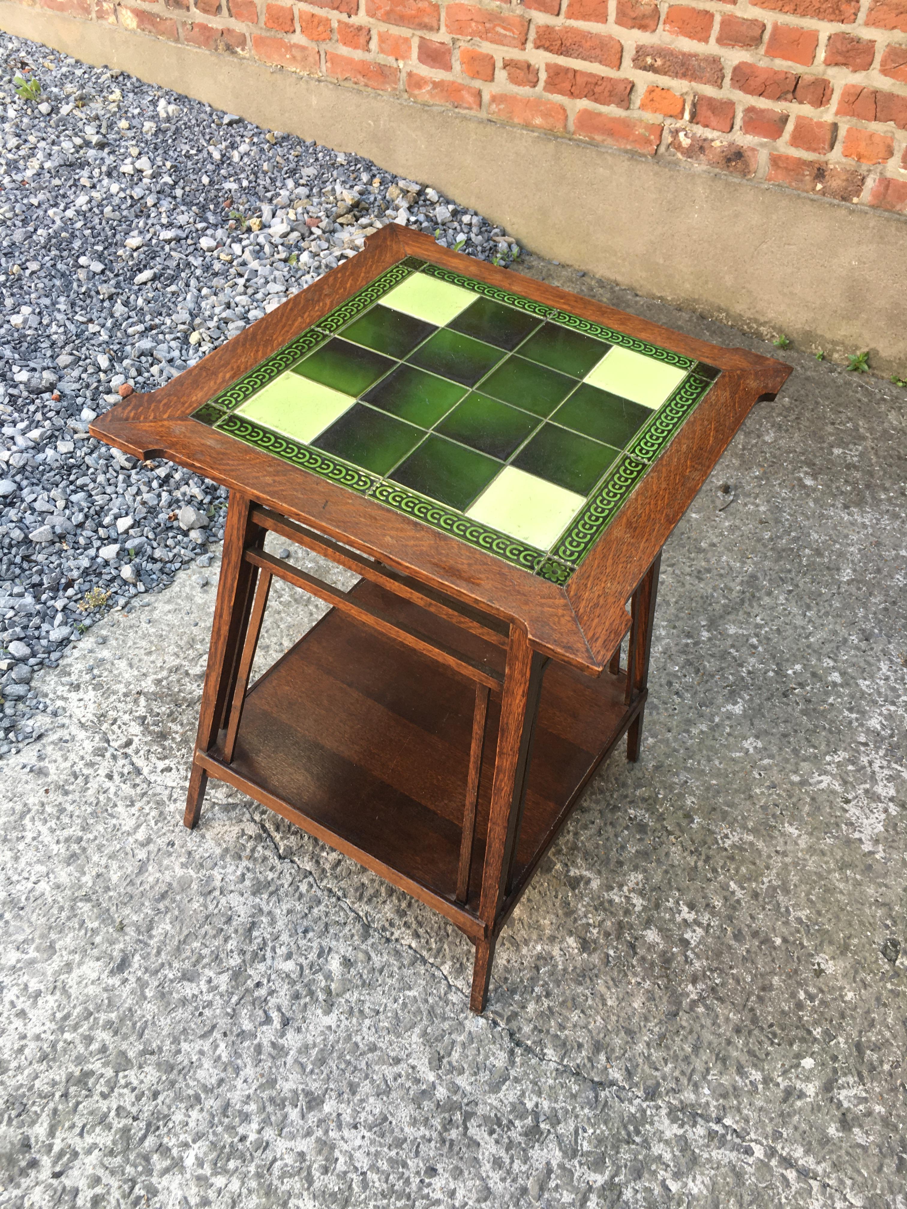 Art Nouveau Gueridon, in Oak and Tiles, circa 1900 In Good Condition In Saint-Ouen, FR