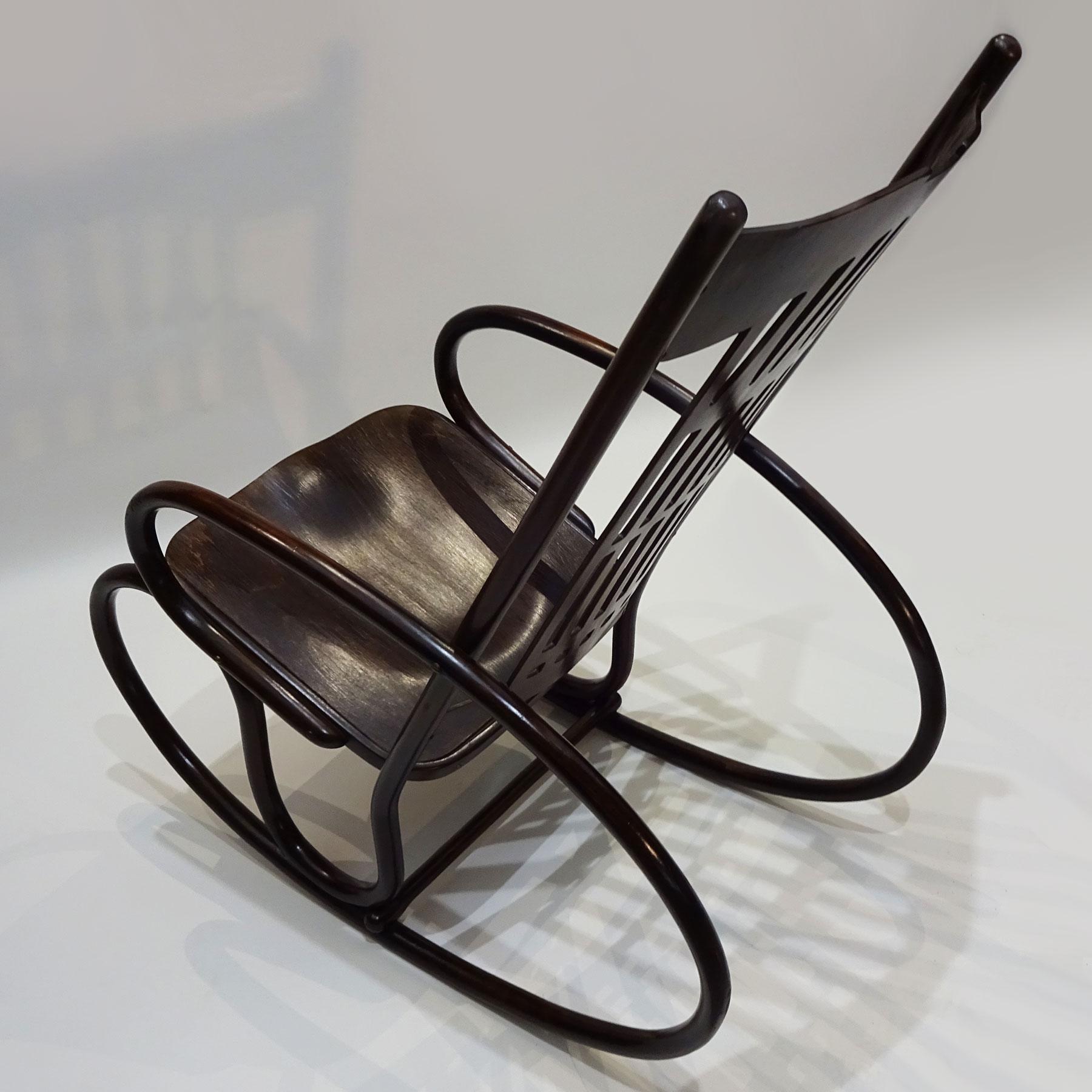 Early 20th Century Art Nouveau Gustav Siegel Designed Jacob and Josef Kohn Bentwood Rocking Chair