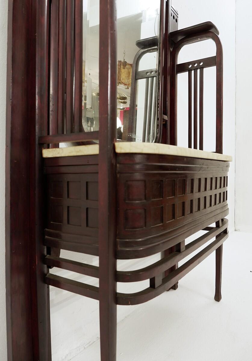 Stand da salotto in stile Art Nouveau di Joseph Hoffmann, anni '30.
     