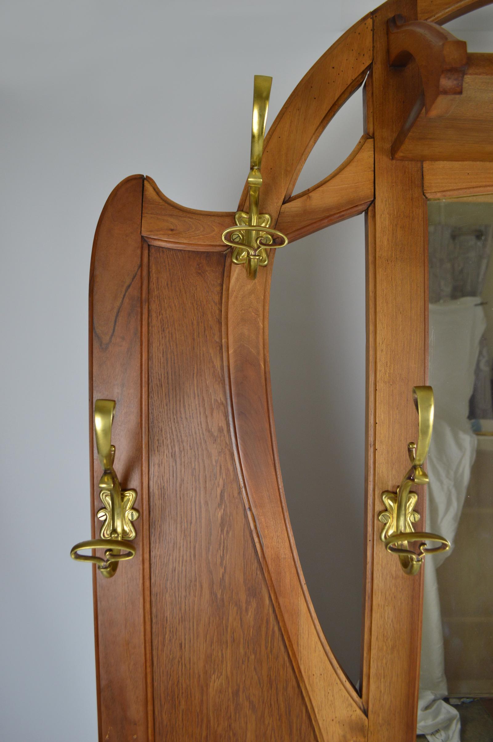 European Art Nouveau Hall Stand or Coat Rack in the Style of Serrurier-Bovy, circa 1900 For Sale