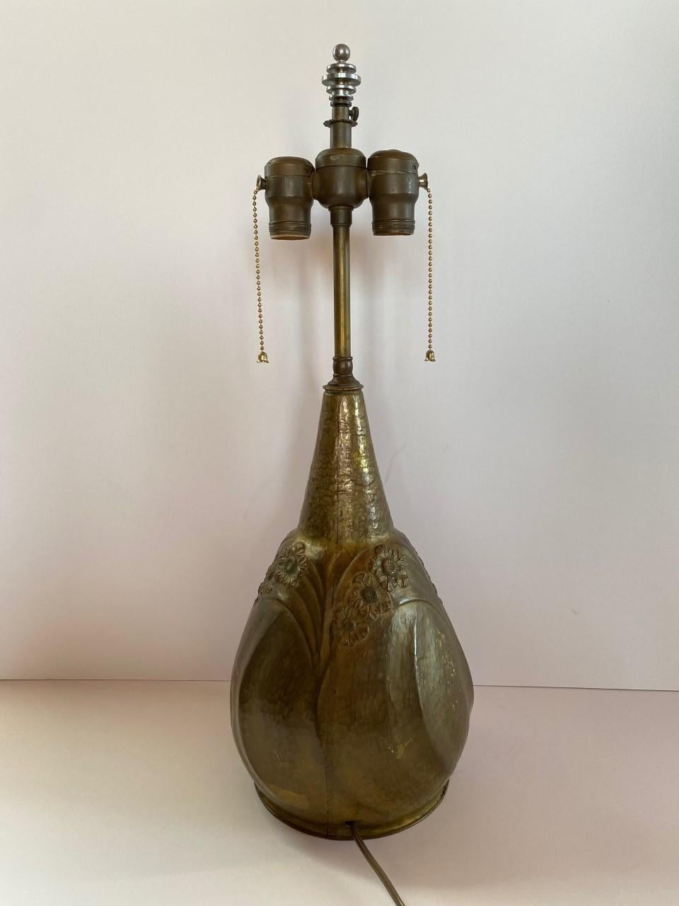 Art Nouveau Hammered Pewter Gourd Lamp by Leon Provins, Belgium For Sale 2