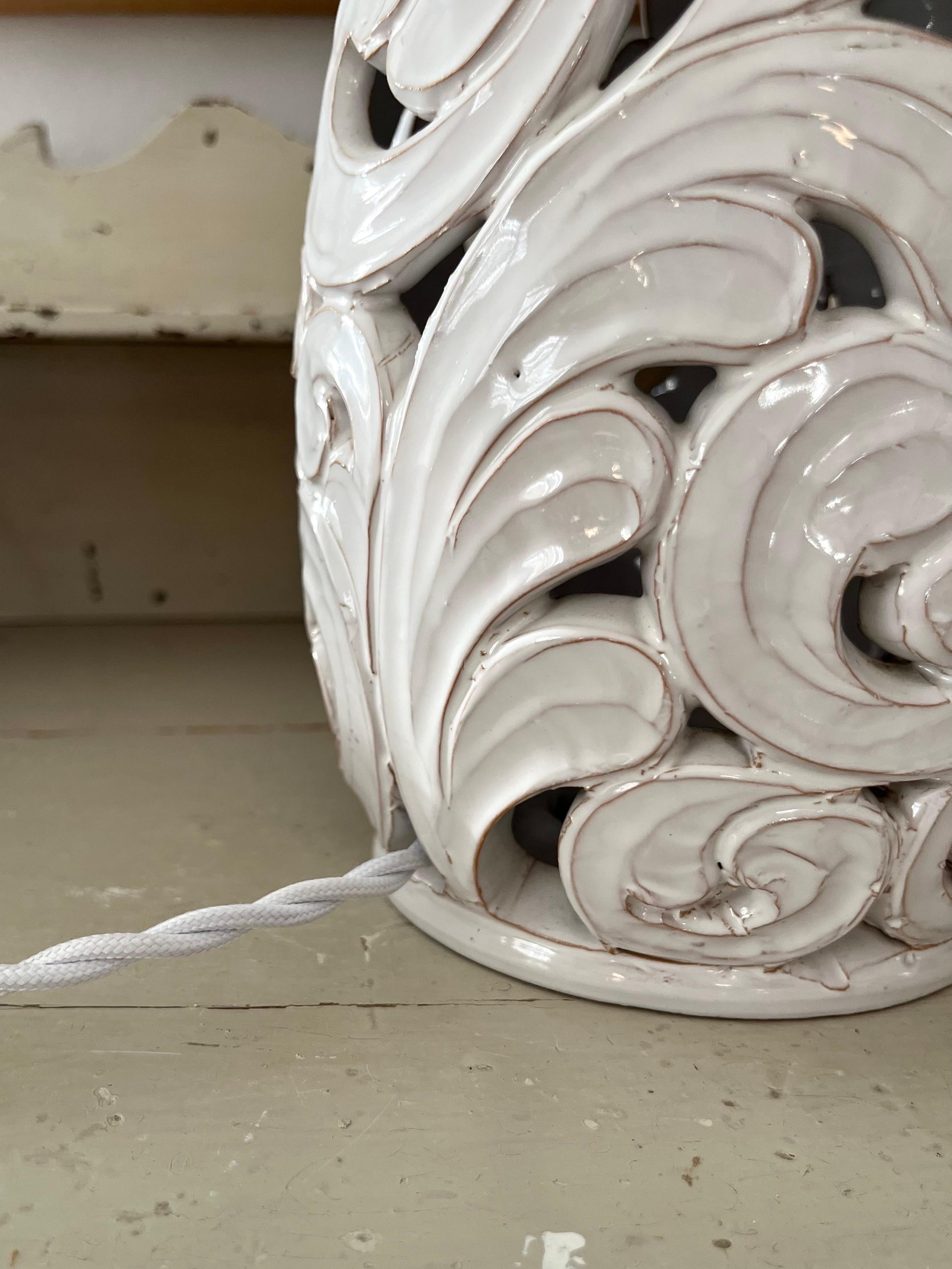 Lampe de table Art nouveau en céramique modelée à la main, Klein Unica, années 1920 en vente 13