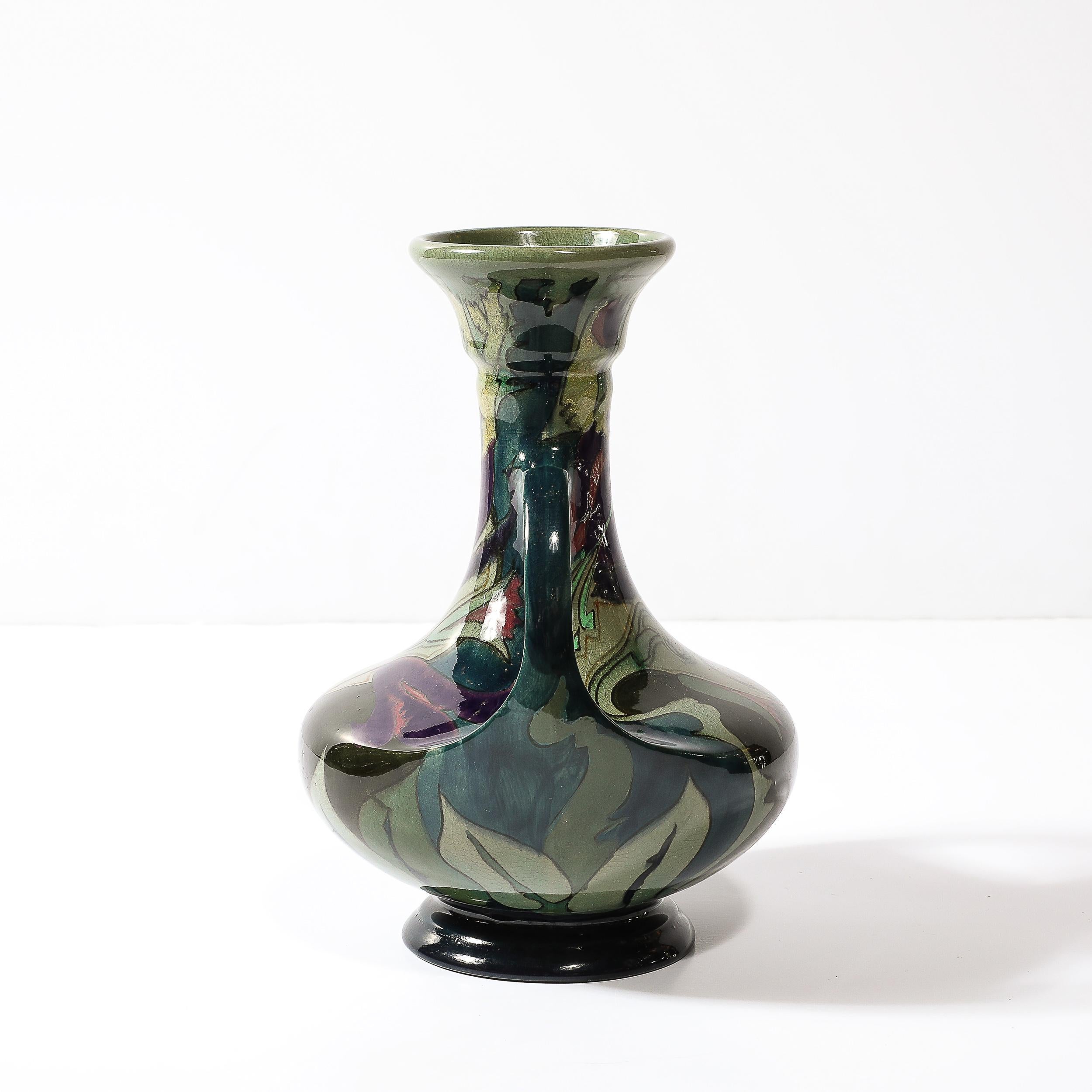 Jugendstilvase aus handbemalter Keramik, signiert Gouda im Angebot 1