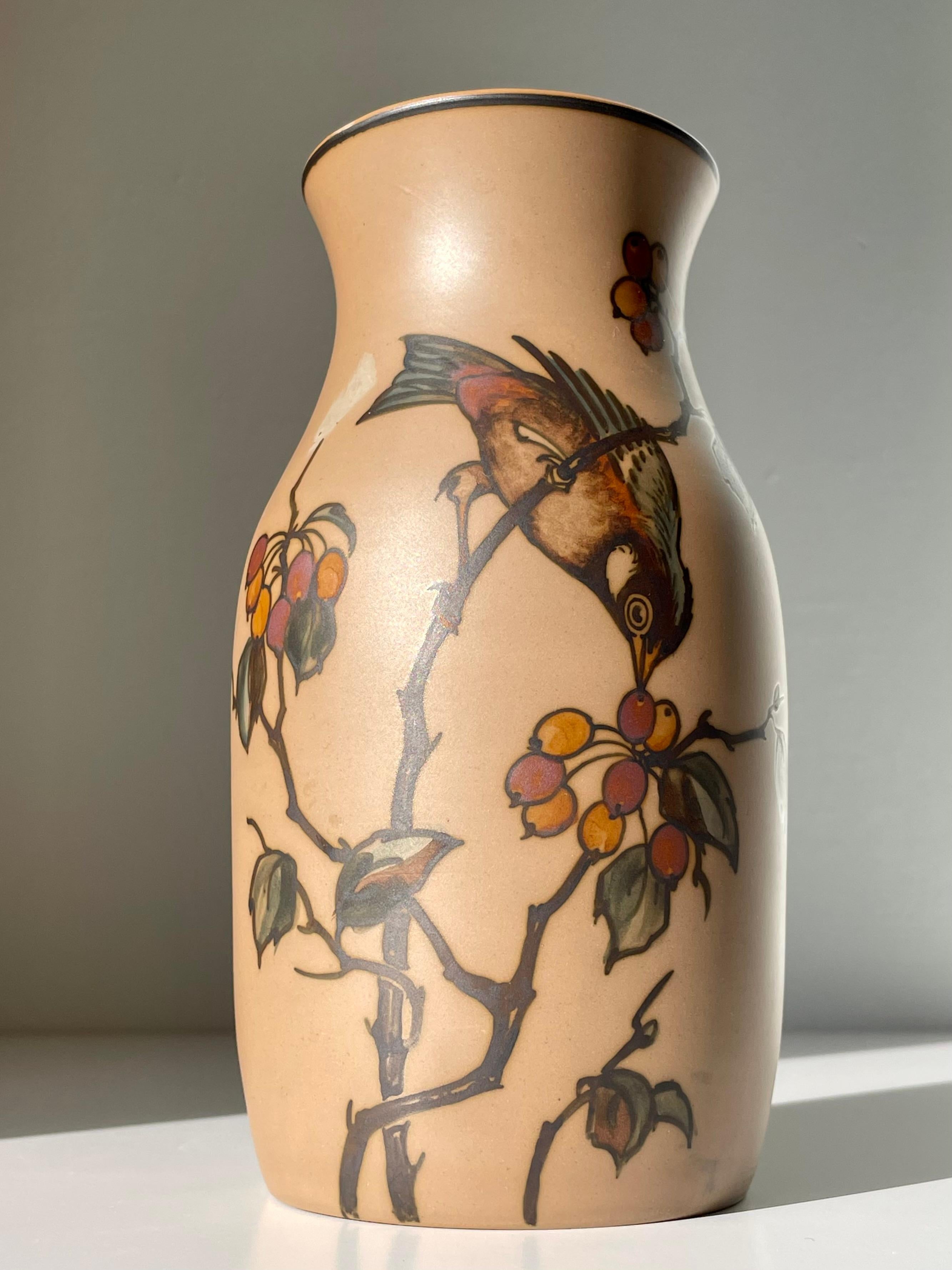 Vase Art nouveau danois peint à la main Hjorth, années 1940 en vente 9