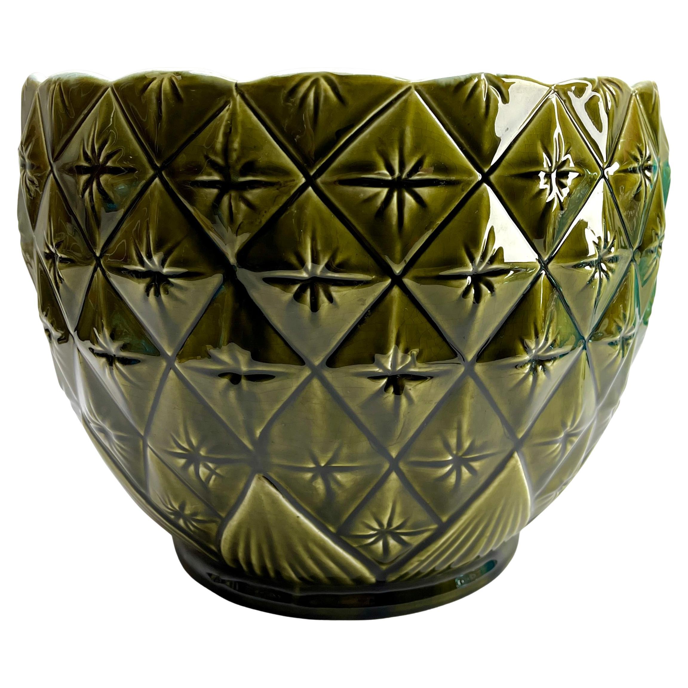Brilliante Majolique émaillée à la main 
Jardinière Art Nouveau, 1920.
Timbre impérial royal, WESSEL

Fabriqué à la main et émaillé à la main avec des détails brillants.
Fabriqué en Allemagne
D'époque Art Nouveau, 1920, belle qualité.
Présente des