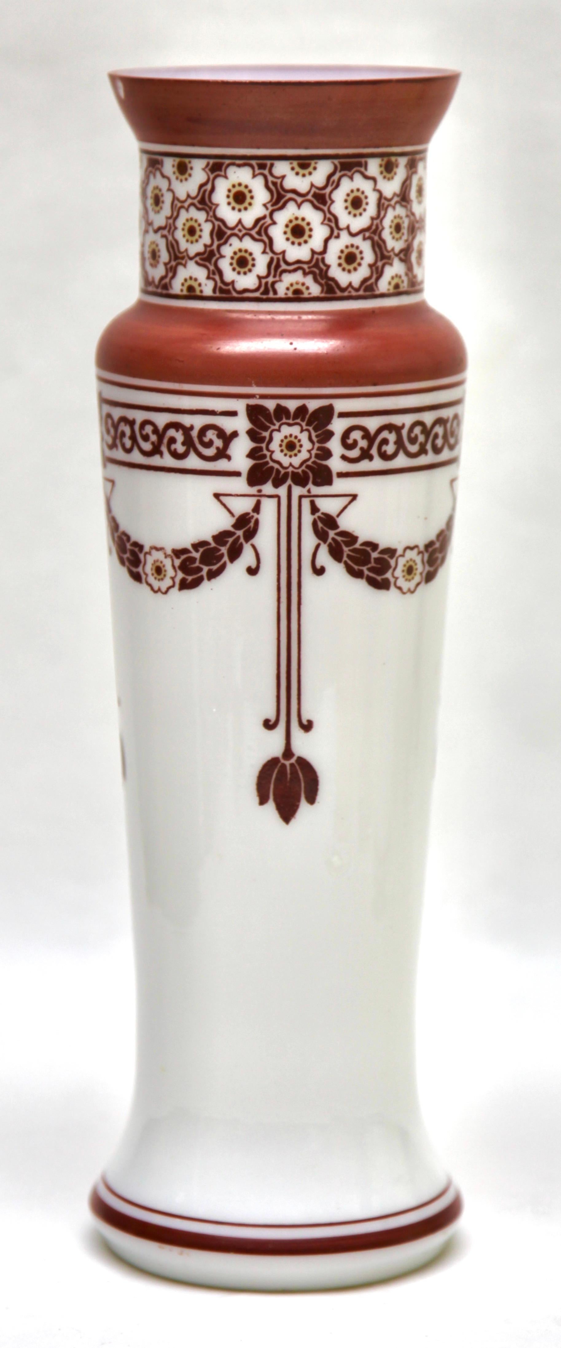 Fatto a mano Vaso Art Nouveau fatto a mano e dipinto a mano, Francia, anni '20 in vendita