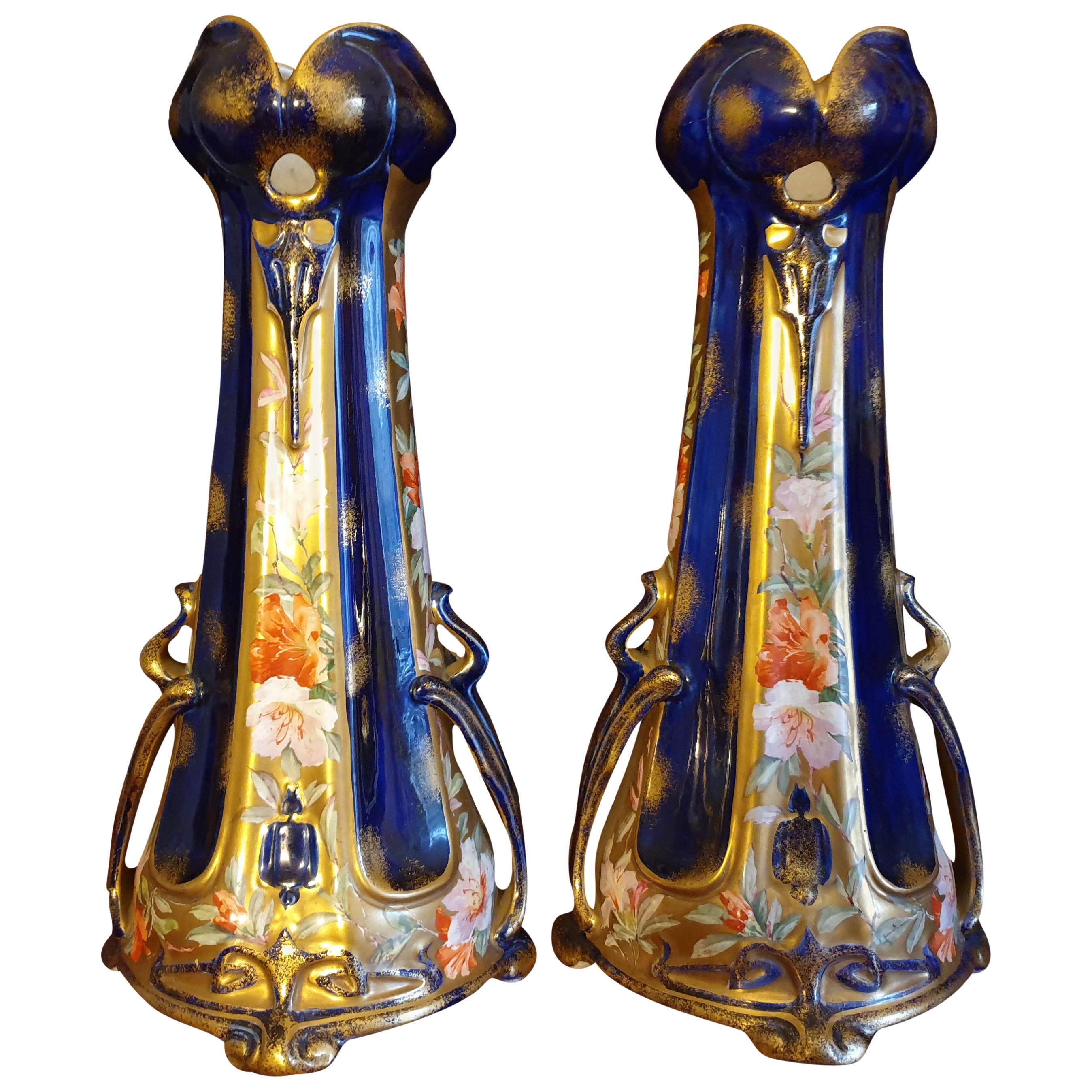 English Art Nouveau 19th Century Hand Painted Floral Pierced Gilded Vases  For Sale