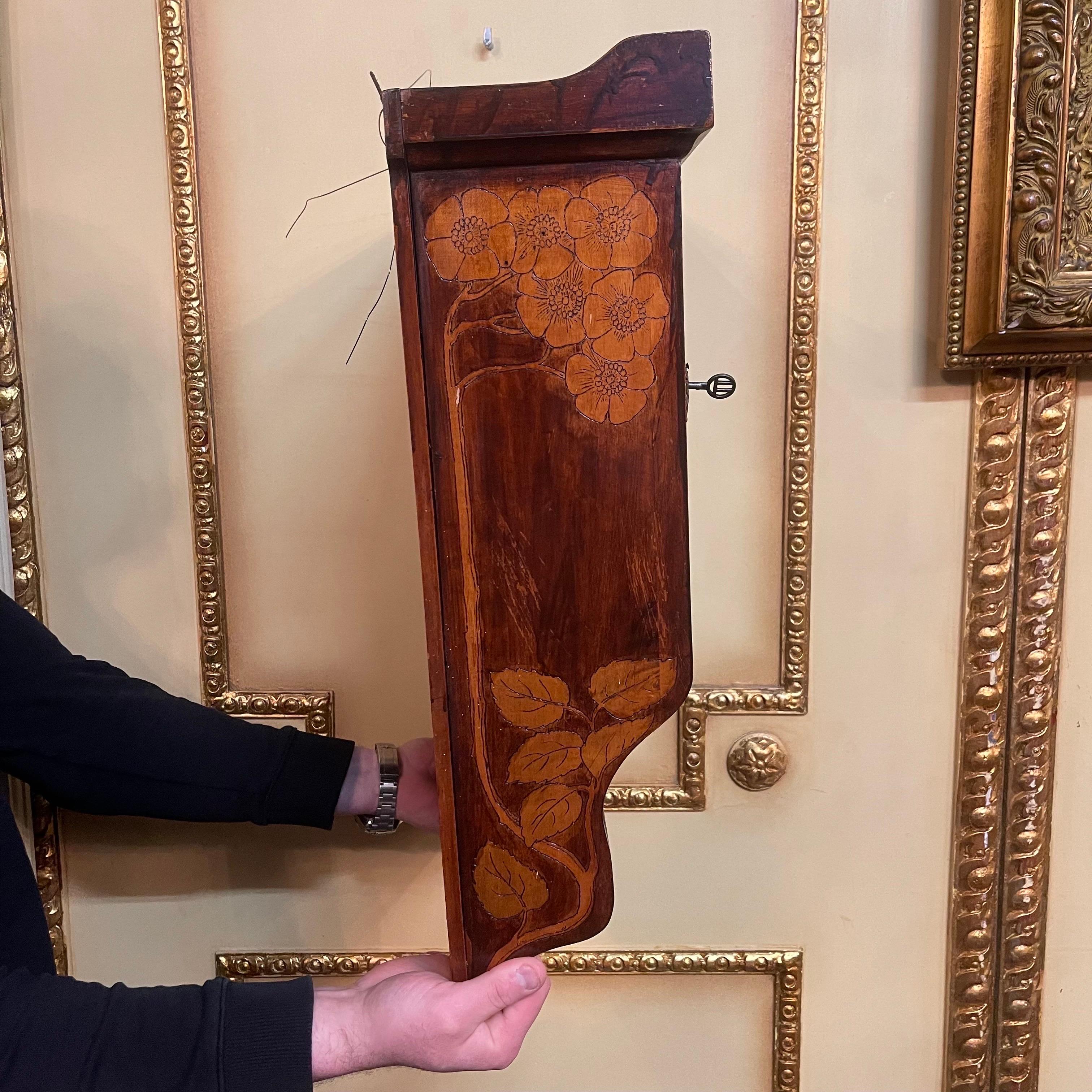  Art Nouveau hanging cupboards With fruitwood inlays For Sale 10