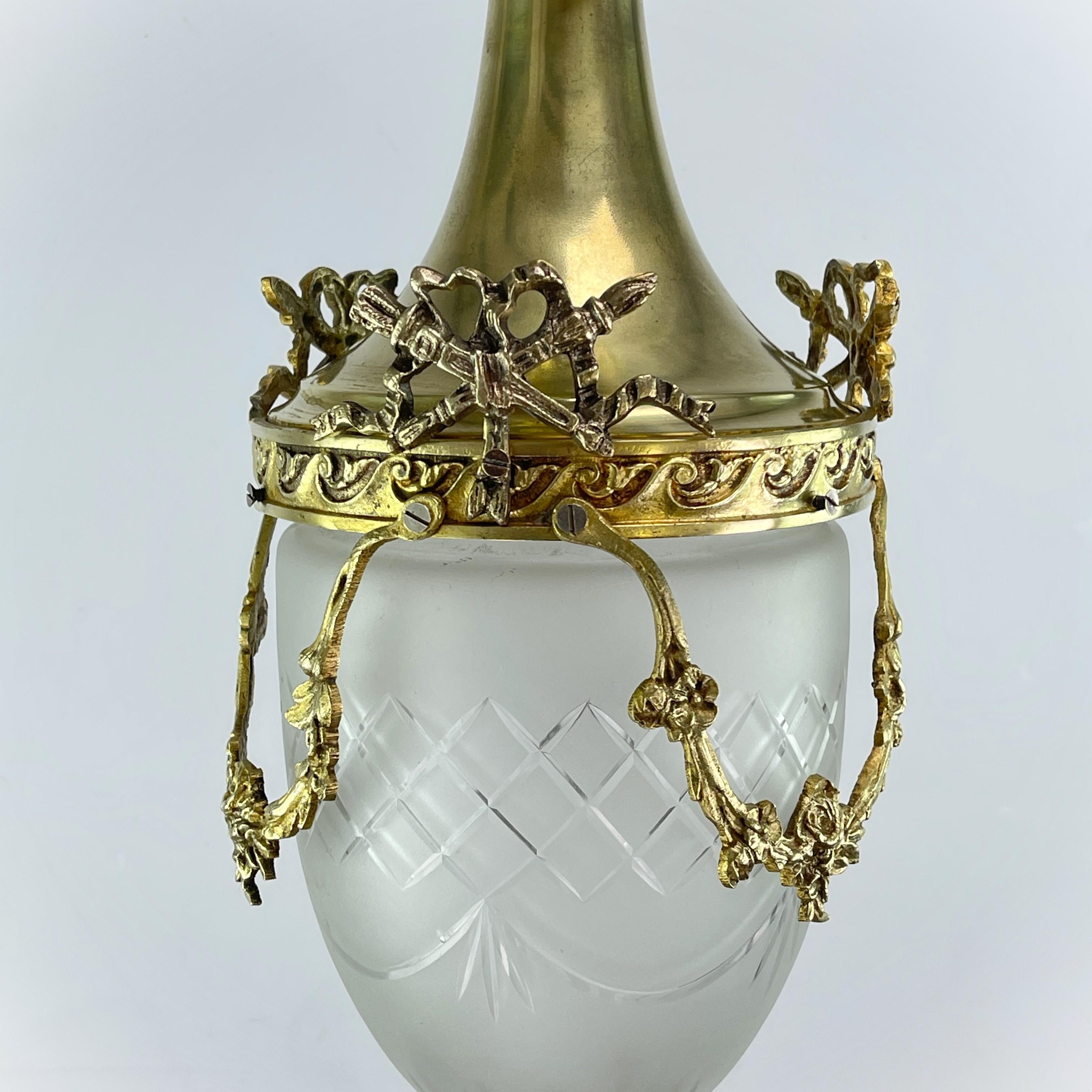 Art nouveau Lampe suspendue Art Nouveau en bronze, en forme de goutte d'eau, années 1900 en vente