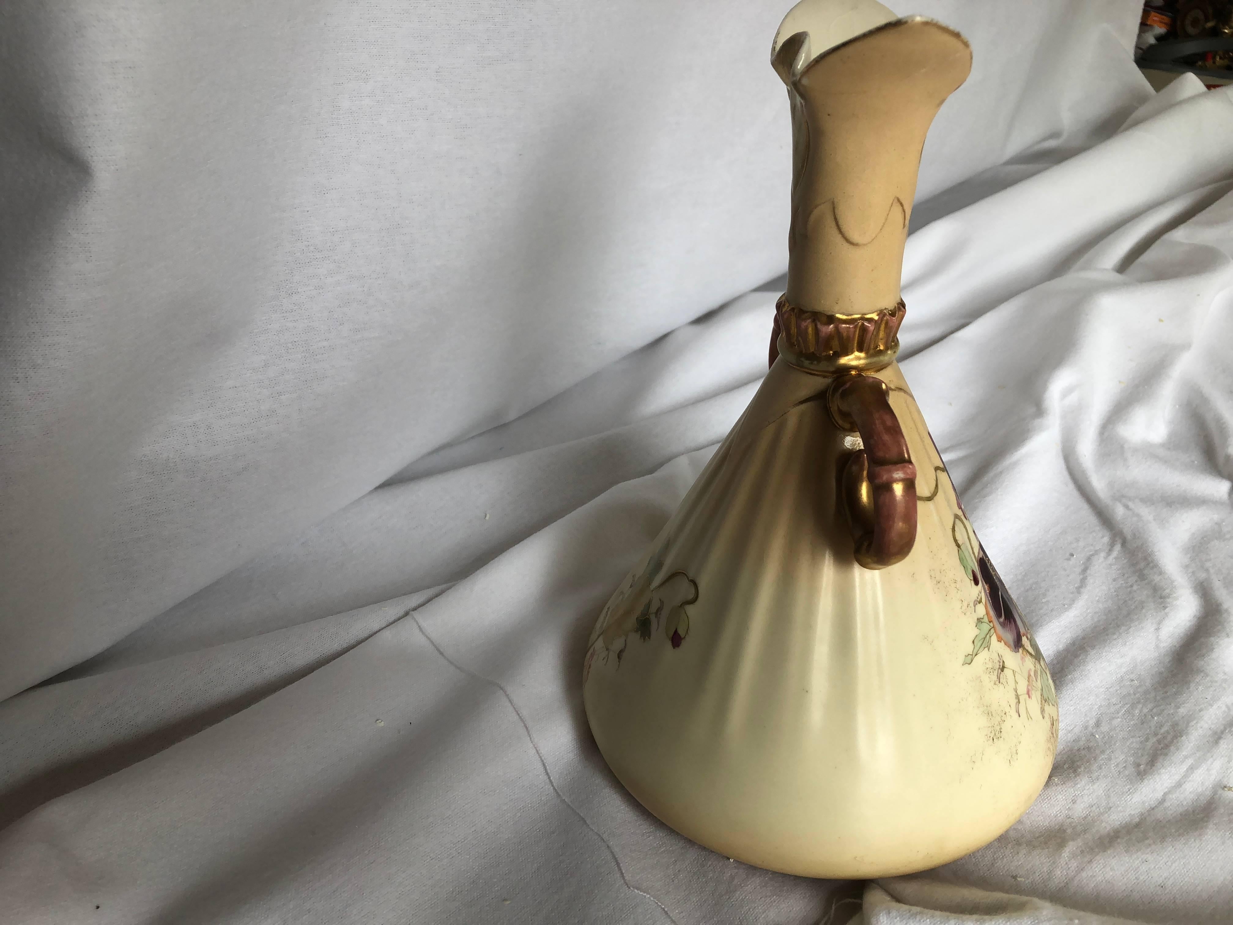 Early 20th Century Art Nouveau Hanke Vase, Hand-Painted Amphora, Austrian Vase For Sale