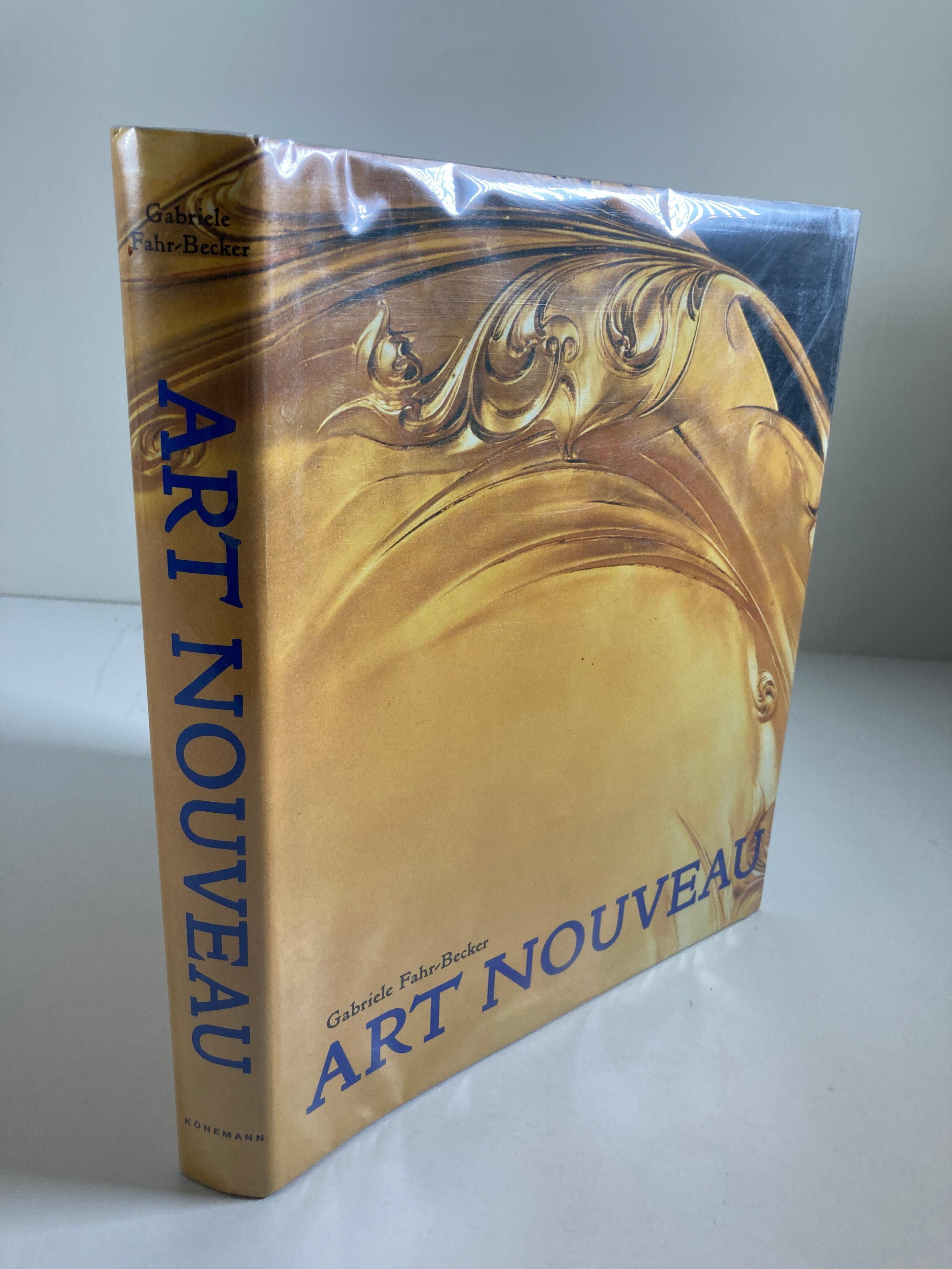 Européen Livre Art Nouveau à couverture rigide et photo illustrée - Gabriele Fahr-Becker, auteur en vente