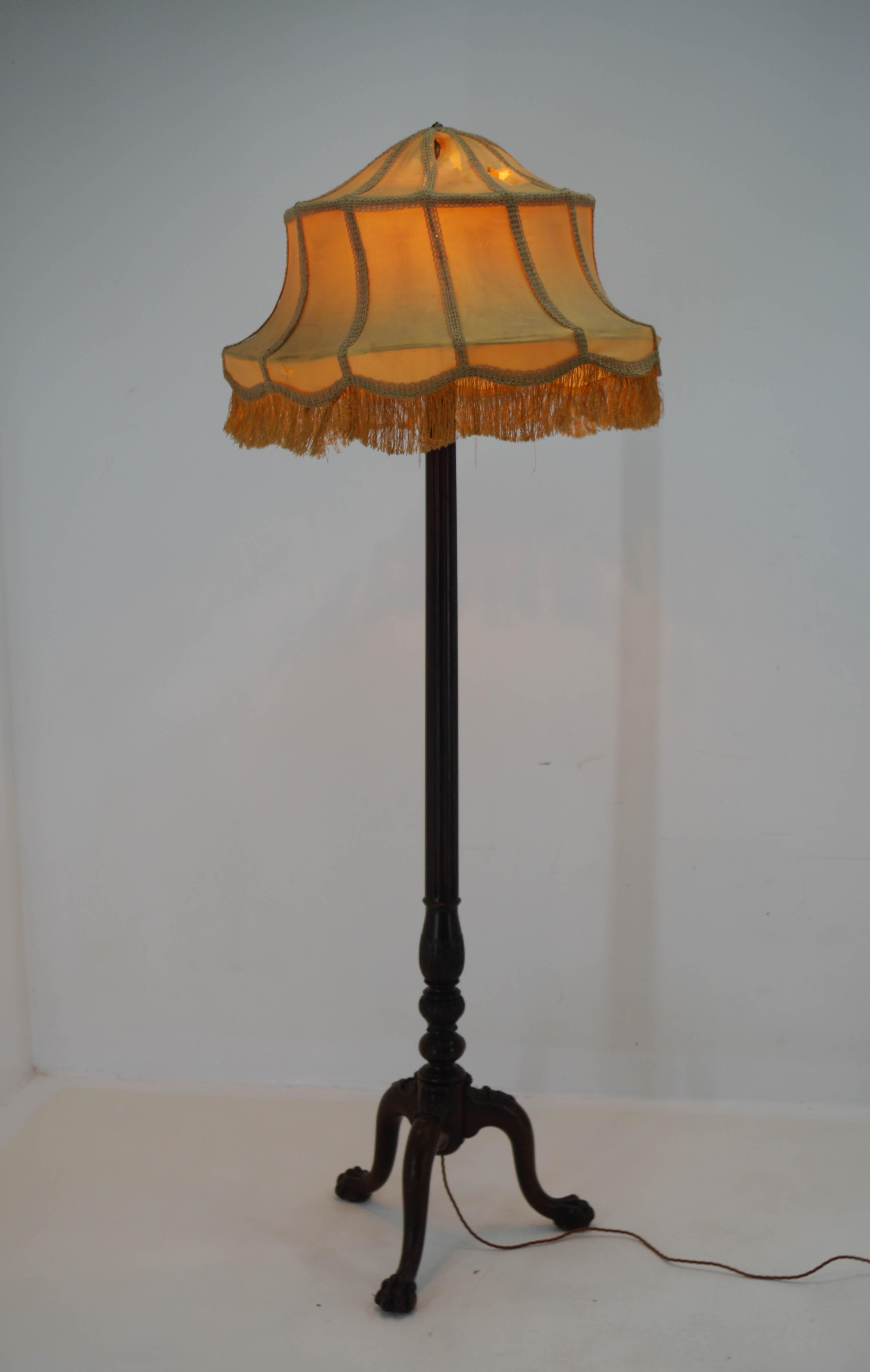 Art Nouveau Huge  Floor Lamp, 1910s For Sale 8