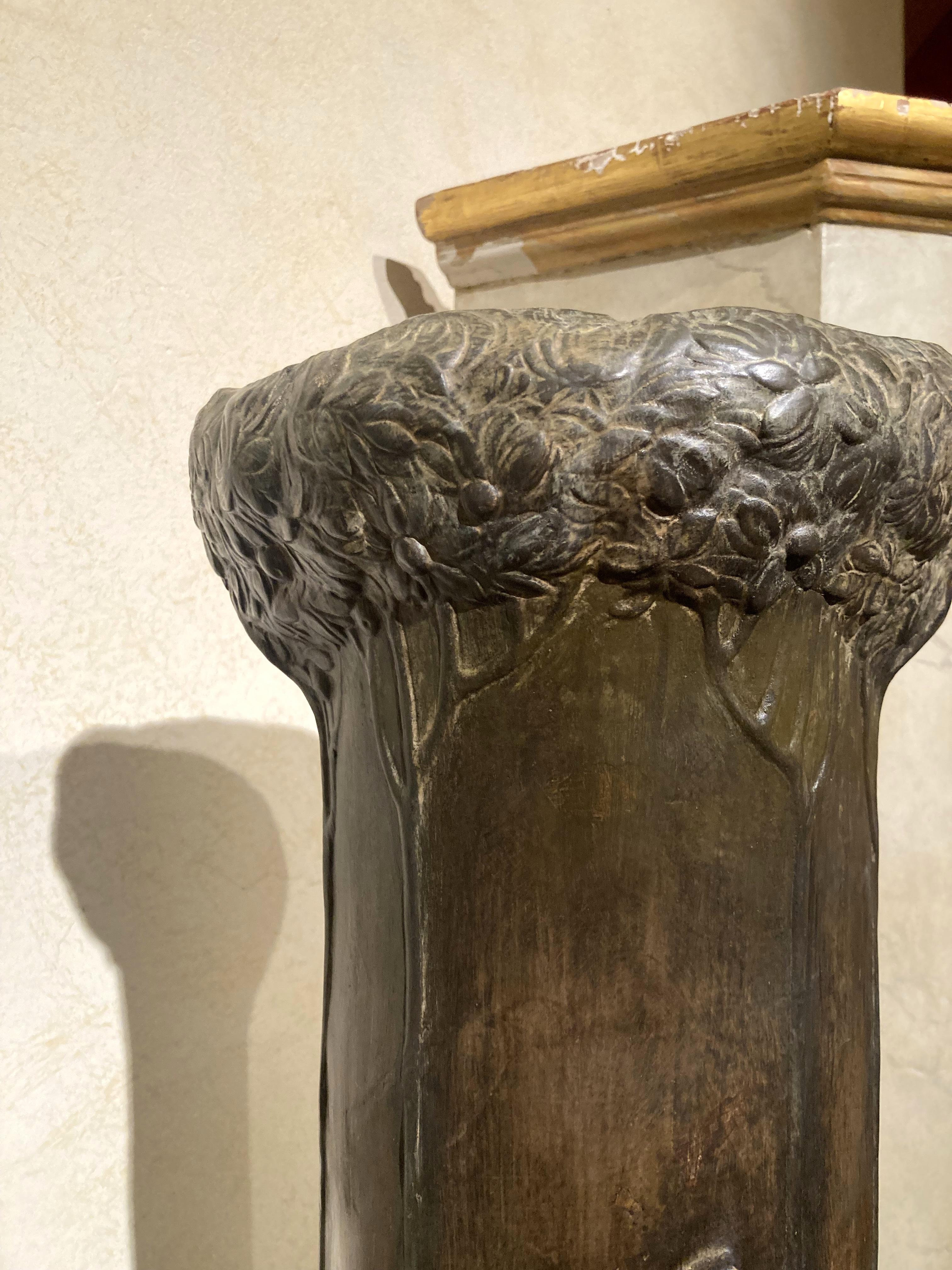 Grand vase en terre cuite peint à la main Art Nouveau de Vienne Orphée avec lions en vente 4