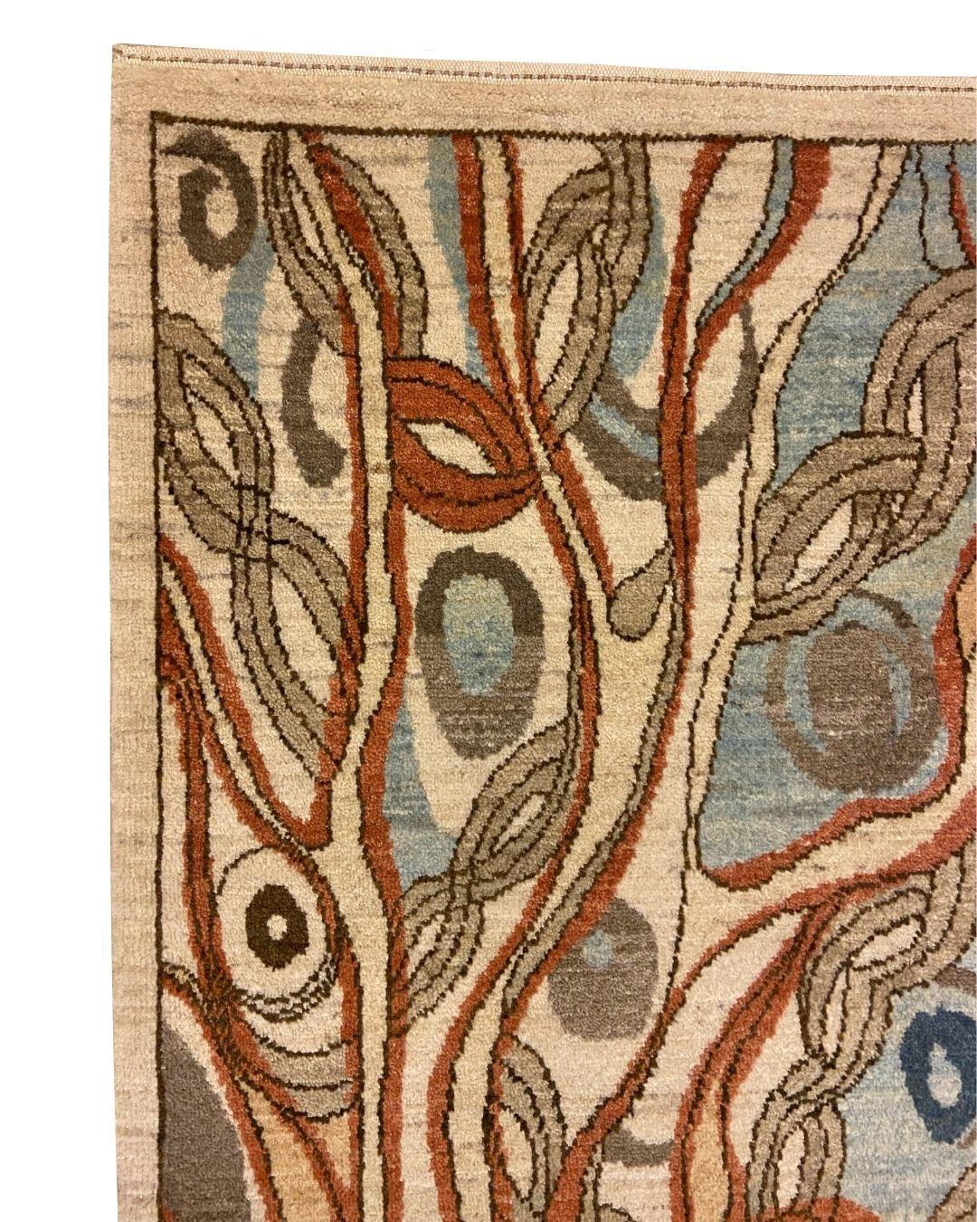 Alfombra persa de lana azul, crema, marrón, rosa y roja, 3' x 5', inspirada en el Art Nouveau Teñido con vegetales en venta