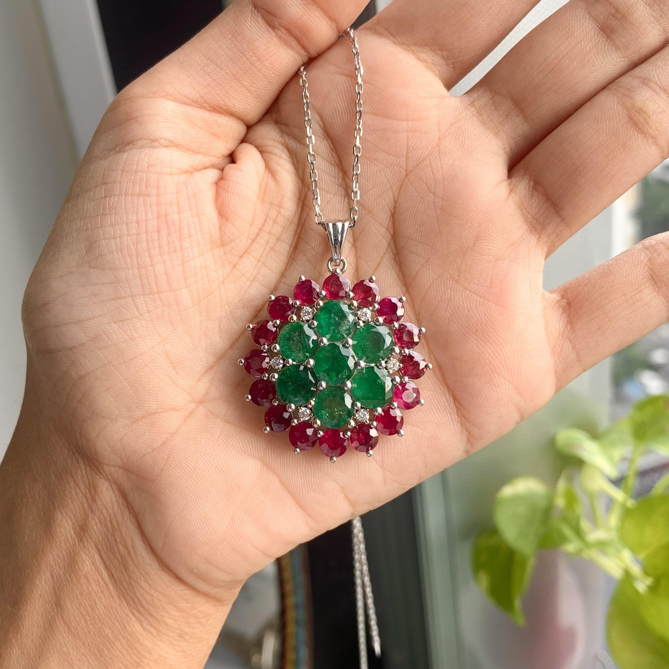 7.41 Ct Emerald, 6.94 Ct Ruby & 0.2 Ct Diamond studded Statement Pendant For Sale 6