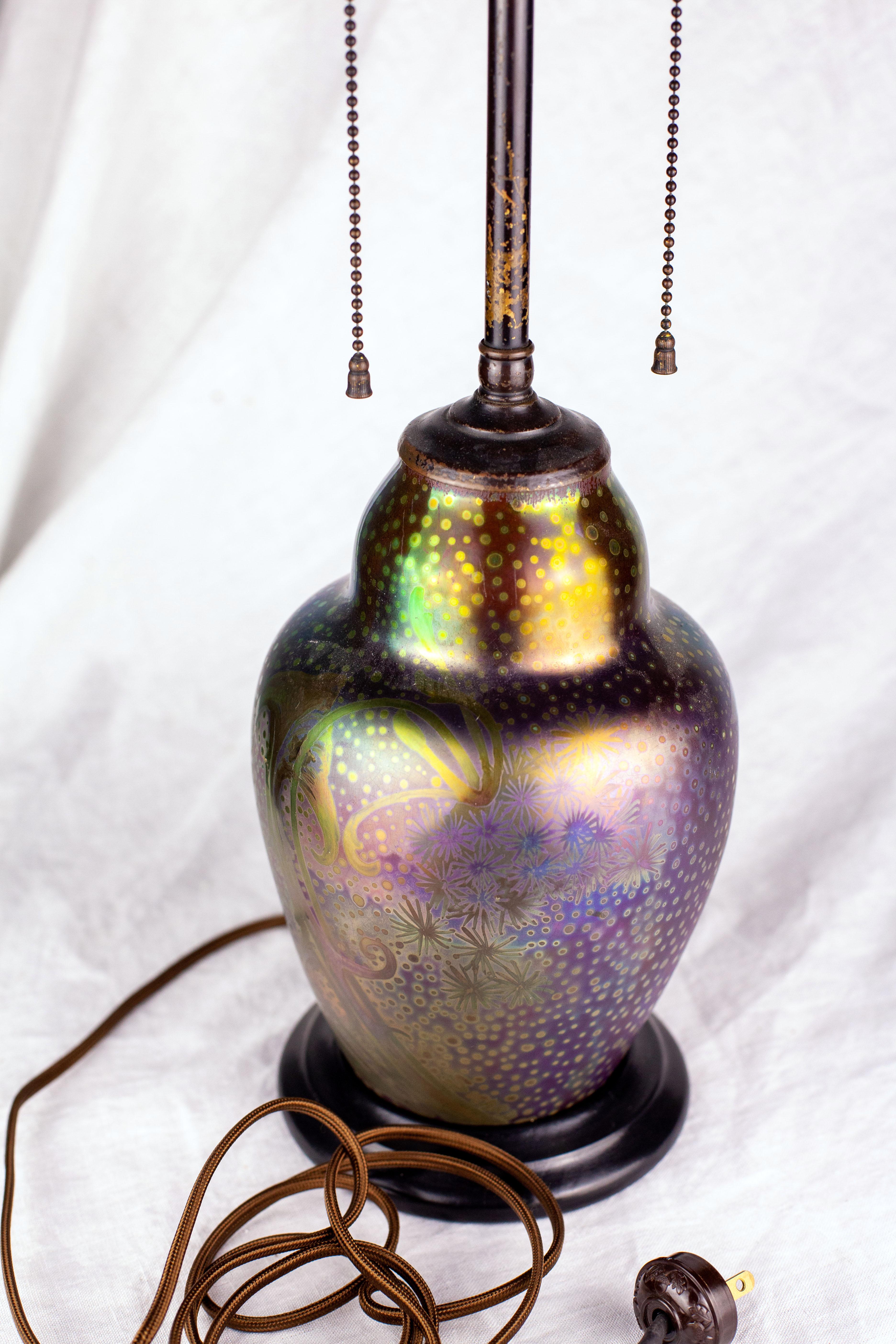 Base de lampe Art Nouveau en faïence irisée Weller Sicard en vente 6