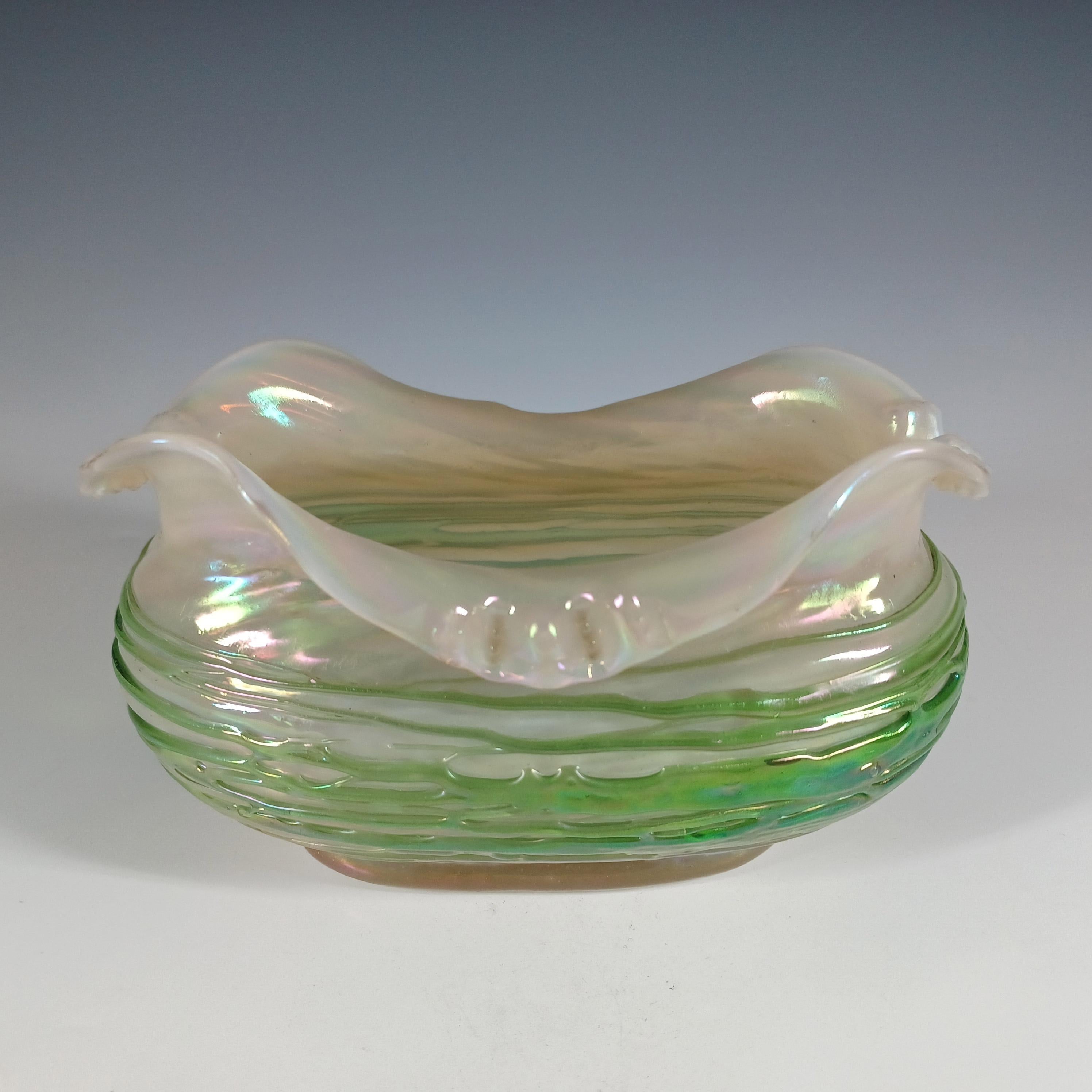 Hand-Crafted Art Nouveau Iridescent Green Trailed Glass Antique Vase For Sale