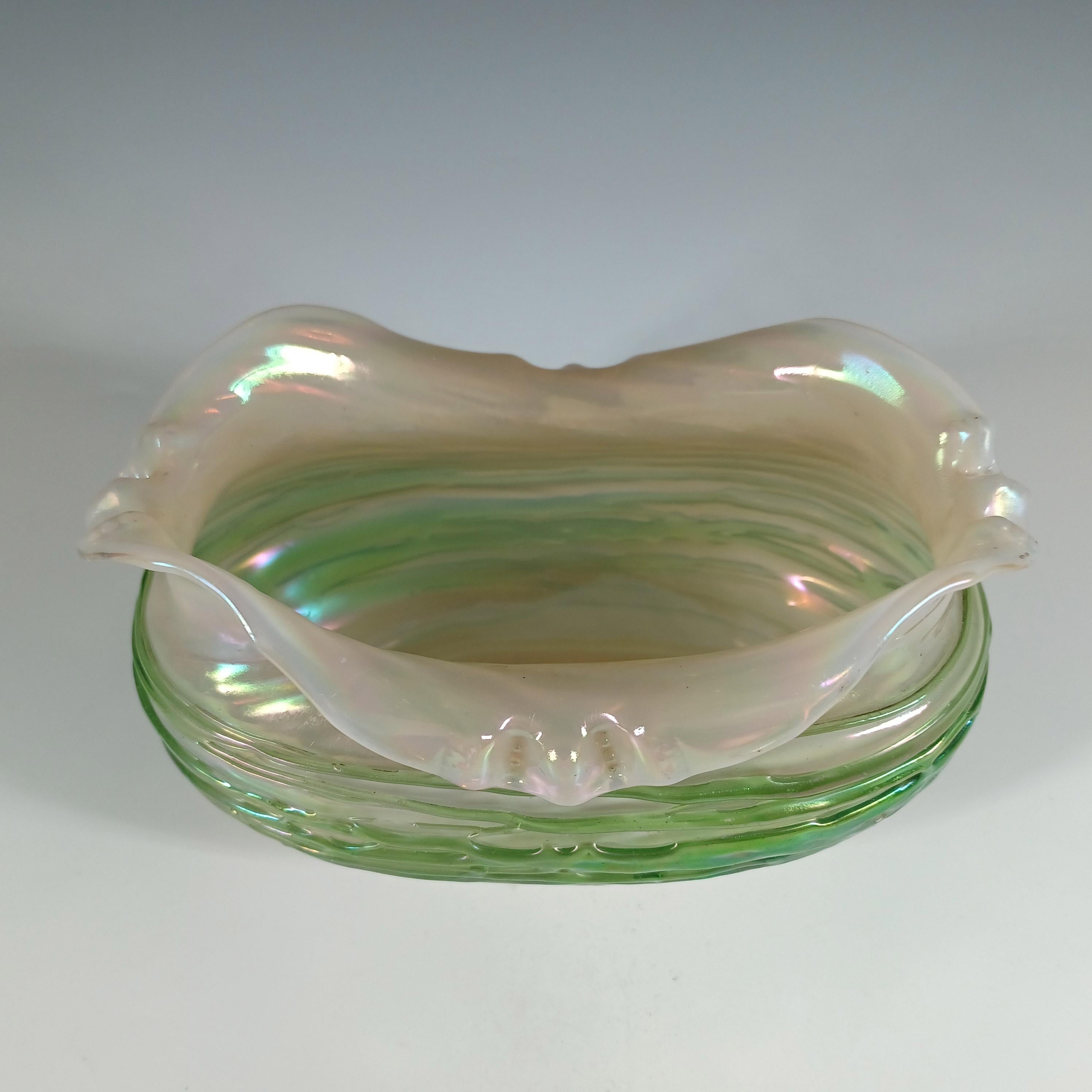 Late 19th Century Art Nouveau Iridescent Green Trailed Glass Antique Vase For Sale