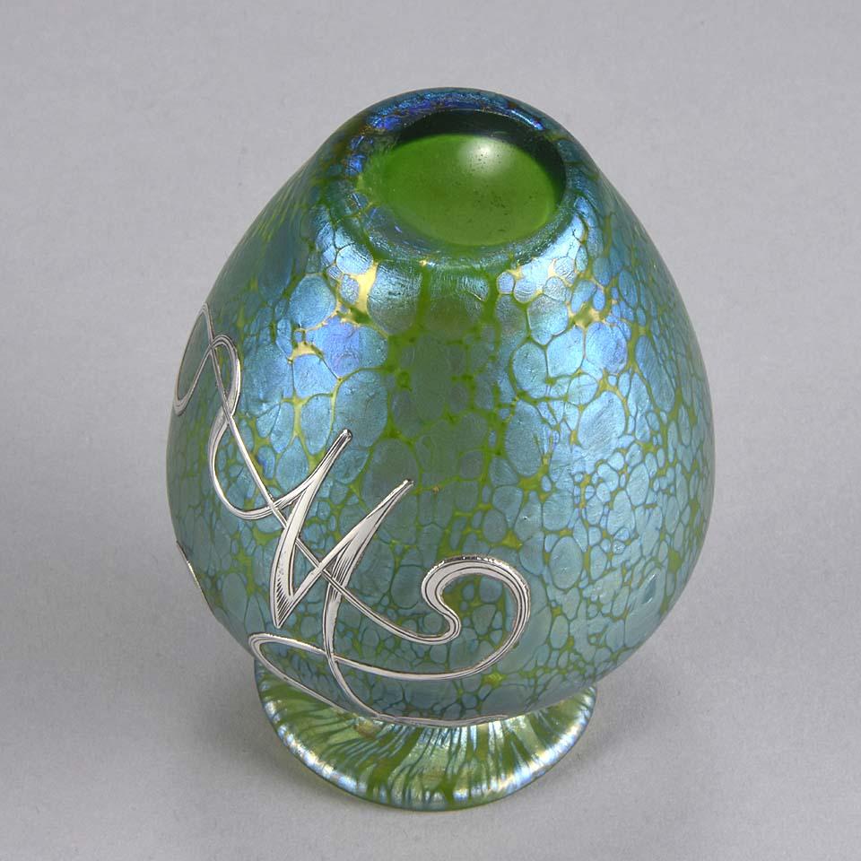 Art Nouveau Iridescent Silvered Glass Vase by Johann Loetz 4