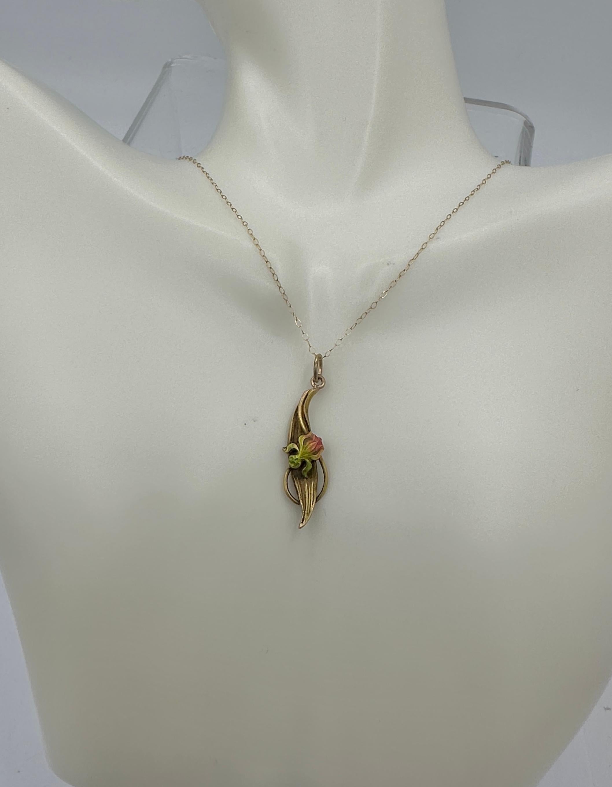 Women's Art Nouveau Iris Flower Enamel Pendant Necklace 14k Gold Antique For Sale