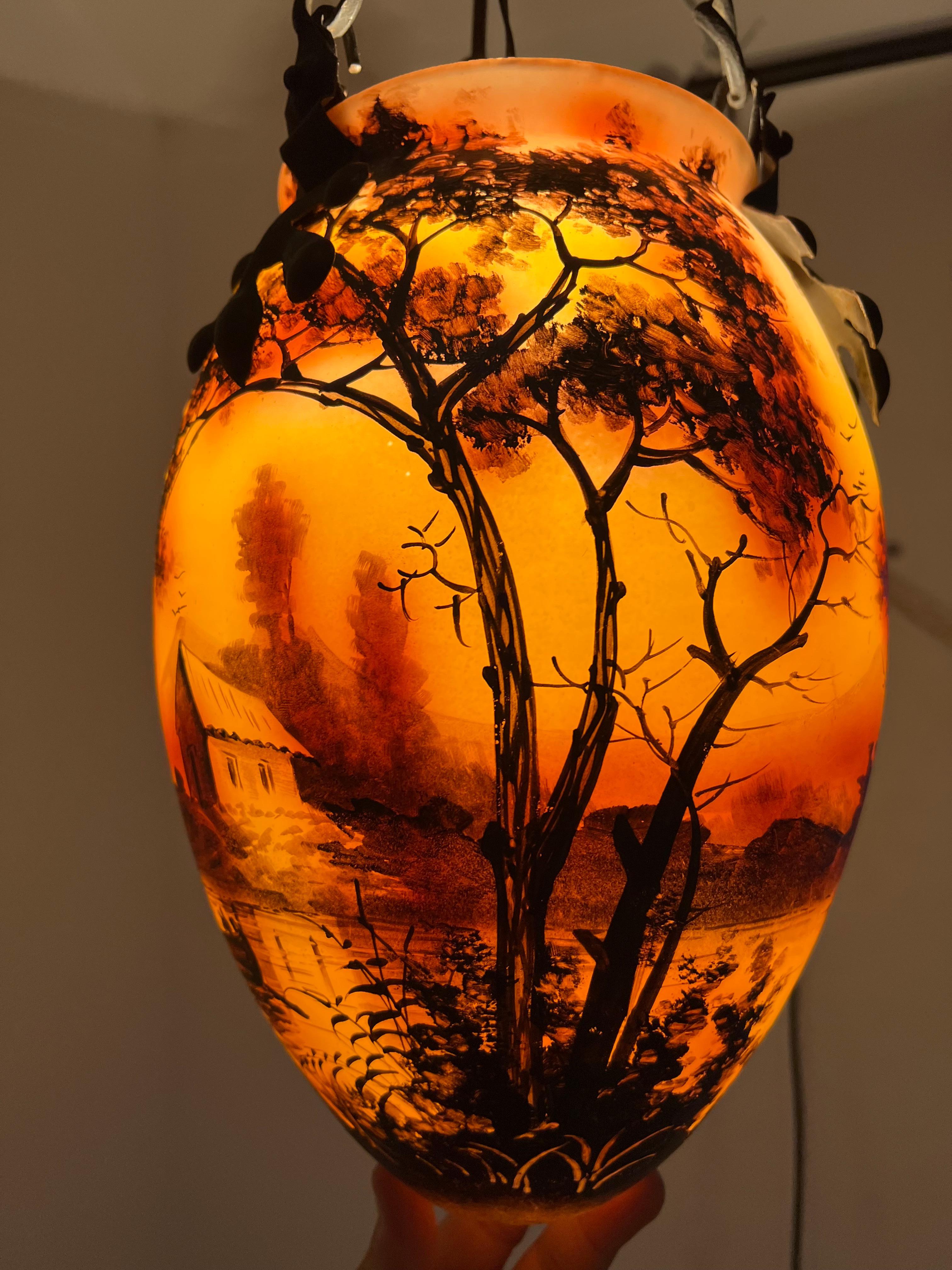 Lanterne Art Nouveau en fer et en pâte de verre par Jean Simon Peynaud, France, années 1890 Bon état à Merida, Yucatan