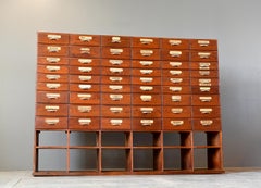 Cassettiera in stile Art Nouveau CIRCA 1910