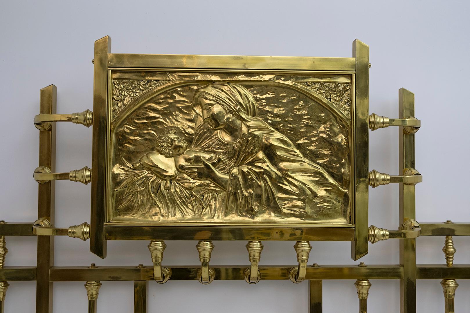 Art Nouveau Italian Brass Double Bed, Early 1900s For Sale 11