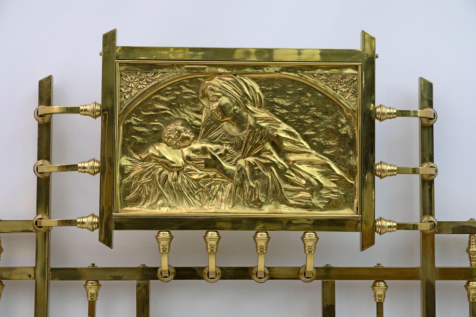 Art Nouveau Italian Brass Double Bed, Early 1900s For Sale 2