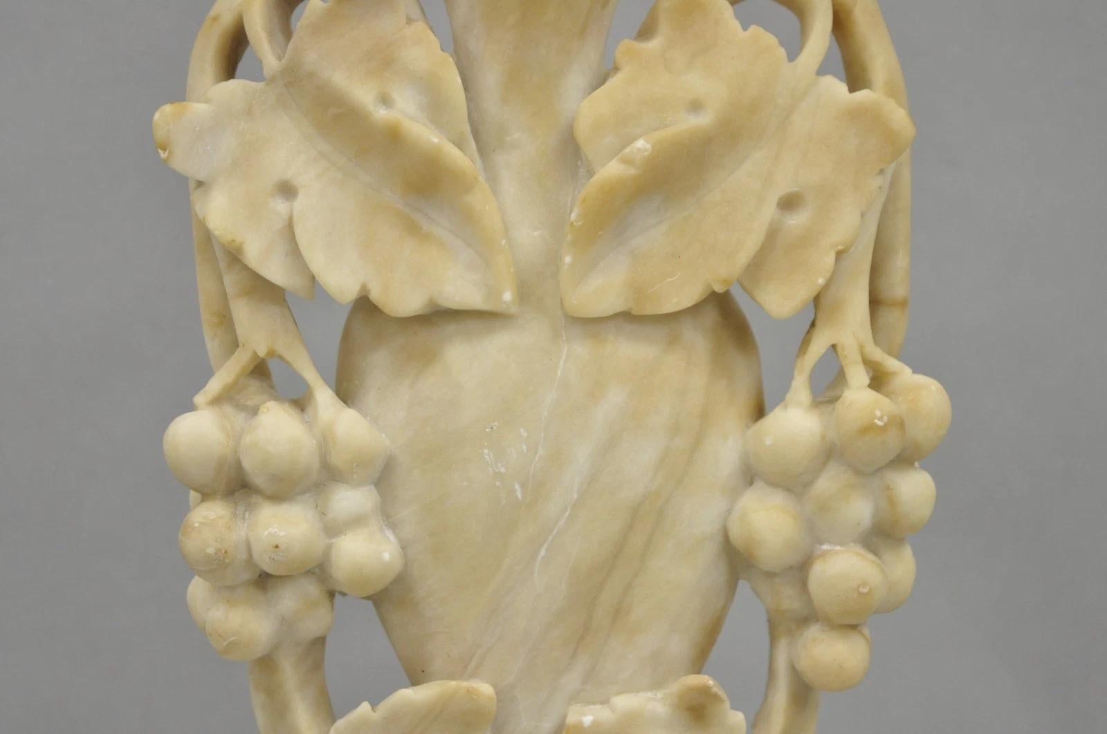 Art Nouveau Italian Carved Alabaster Marble Small Urn & Grapevine Table Lamp For Sale 1