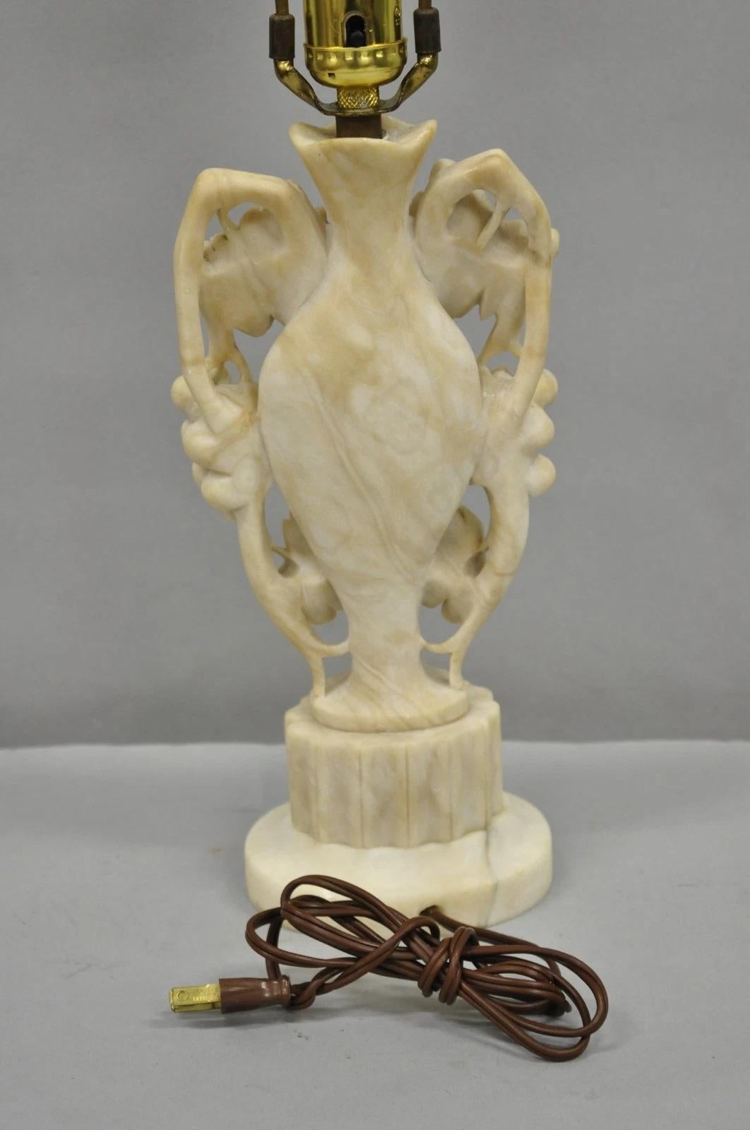 Art Nouveau Italian Carved Alabaster Marble Small Urn & Grapevine Table Lamp For Sale 4