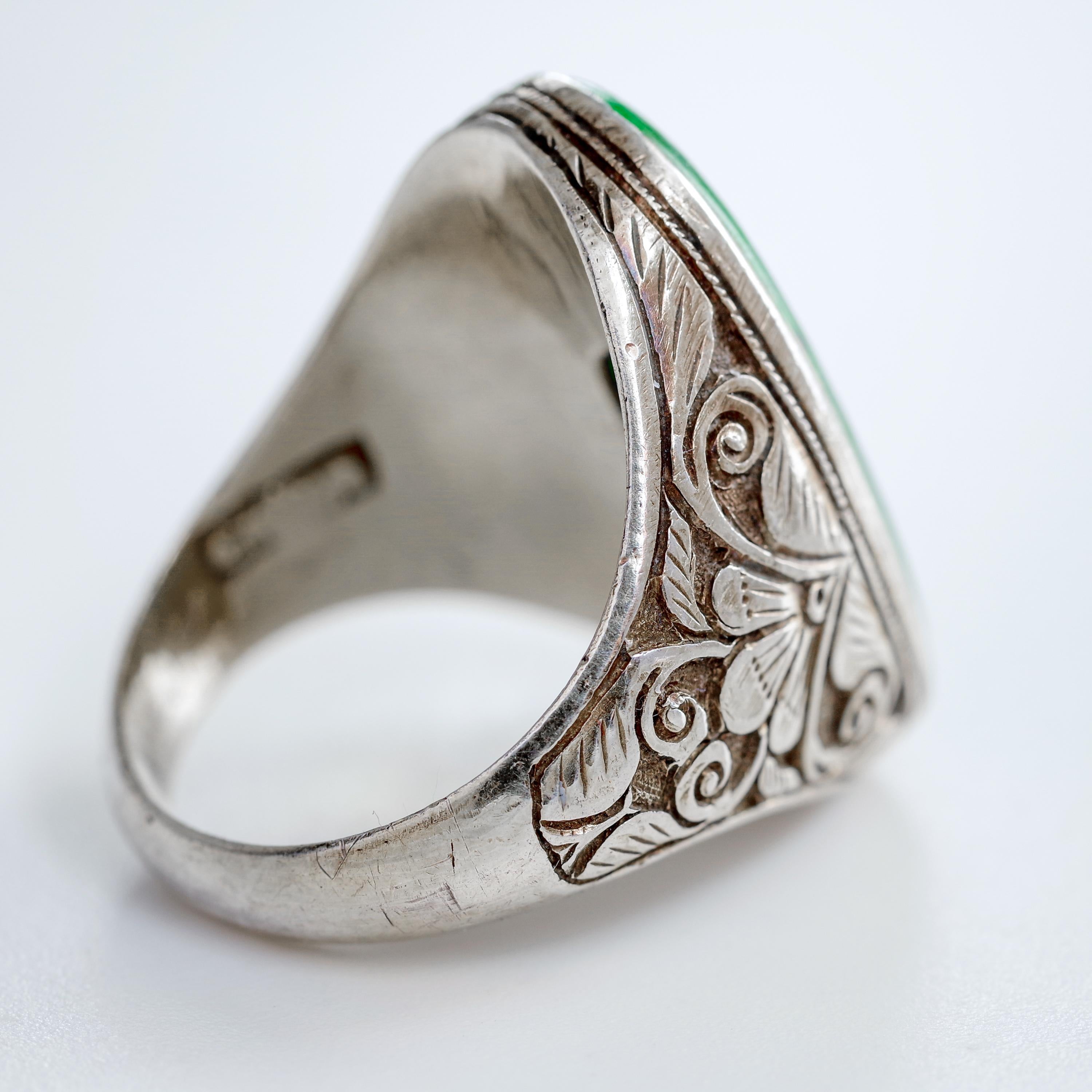 Art Nouveau Jade Ring from China in Silver Certified Untreated In Excellent Condition In Southbury, CT