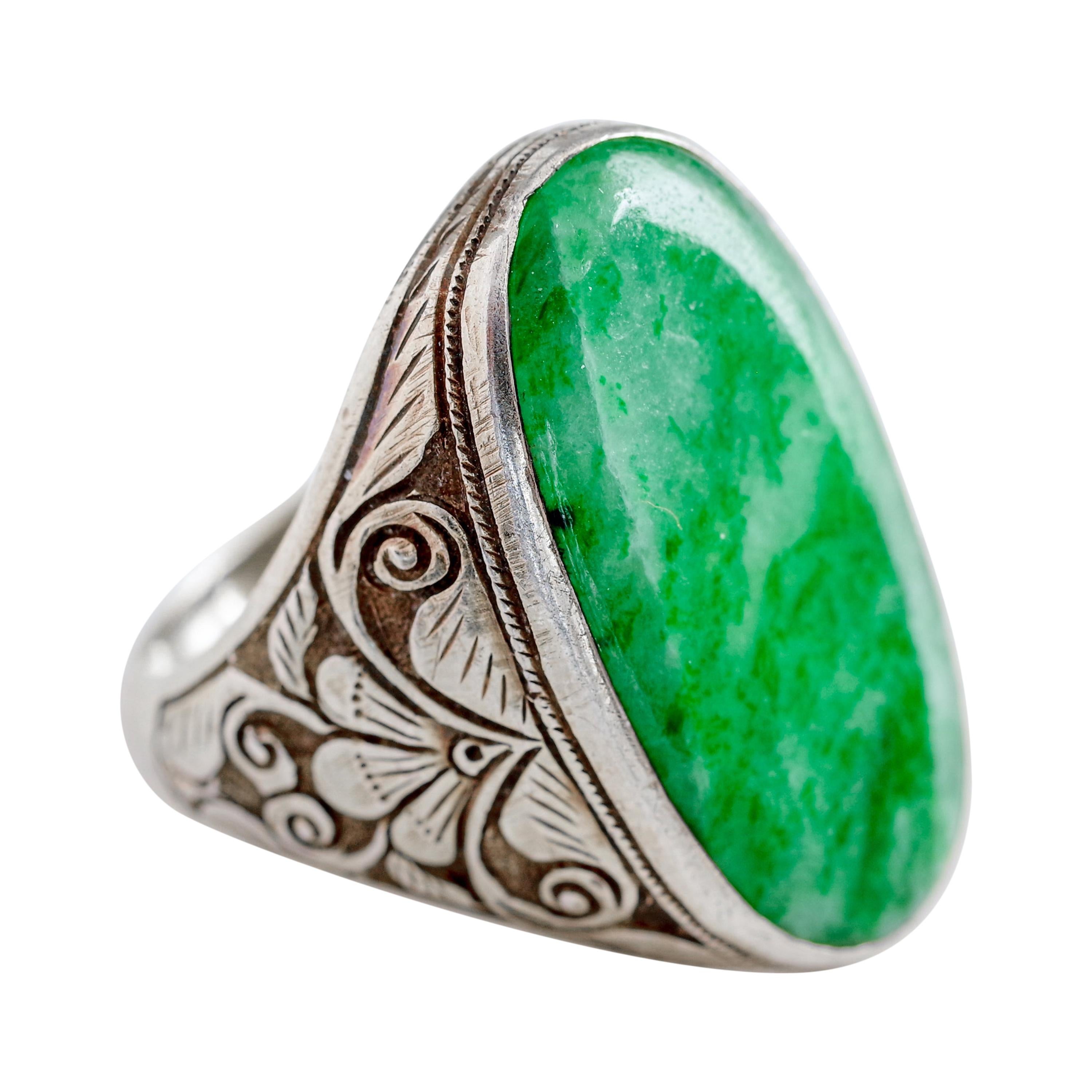 Art Nouveau Jade Ring from China in Silver Certified Untreated