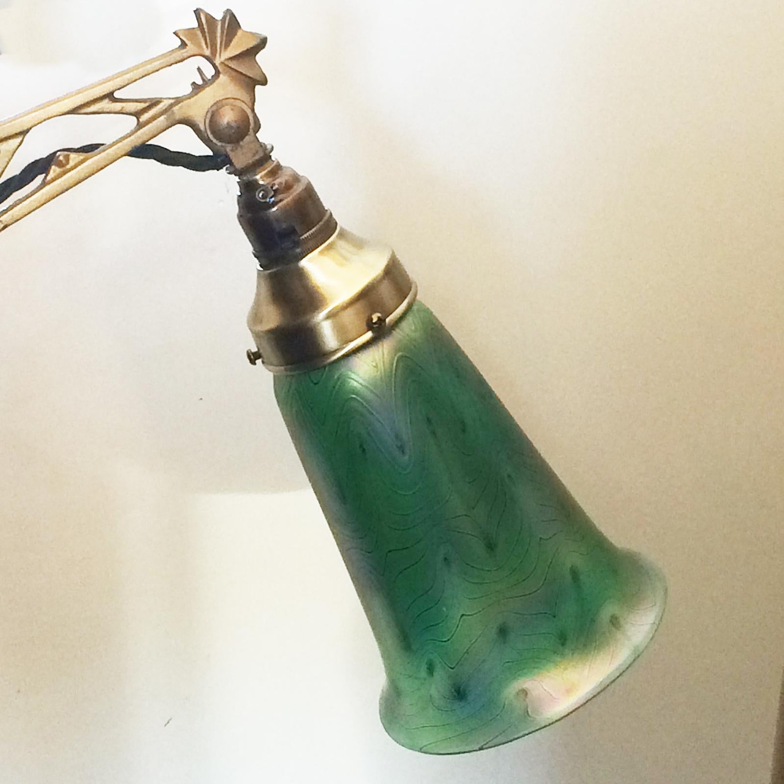 houzex jadeite lamp