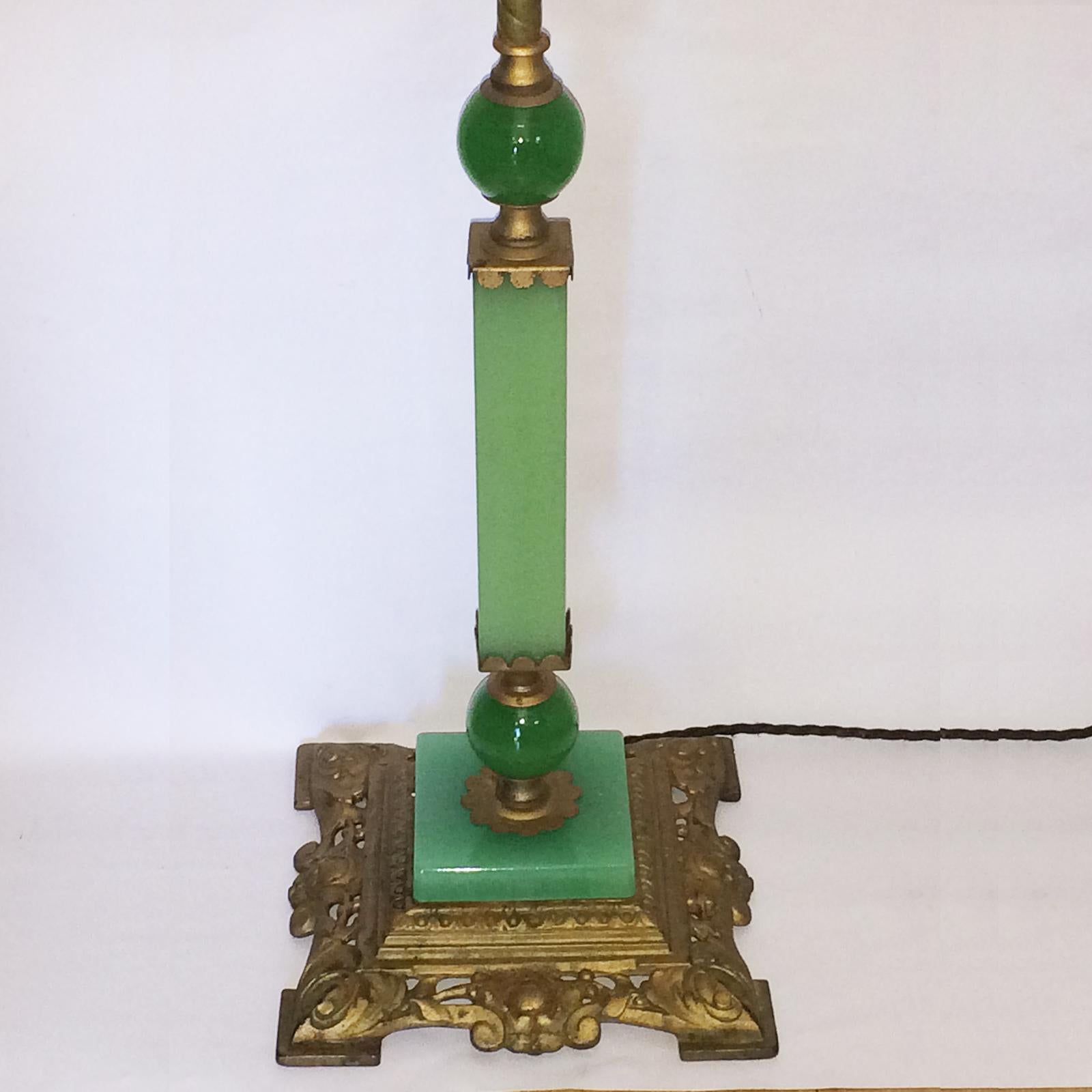 Art Nouveau Jadeite Glass and Iridescent Pulled Feather Shade Bridge Floor Lamp In Good Condition In Daylesford, Victoria