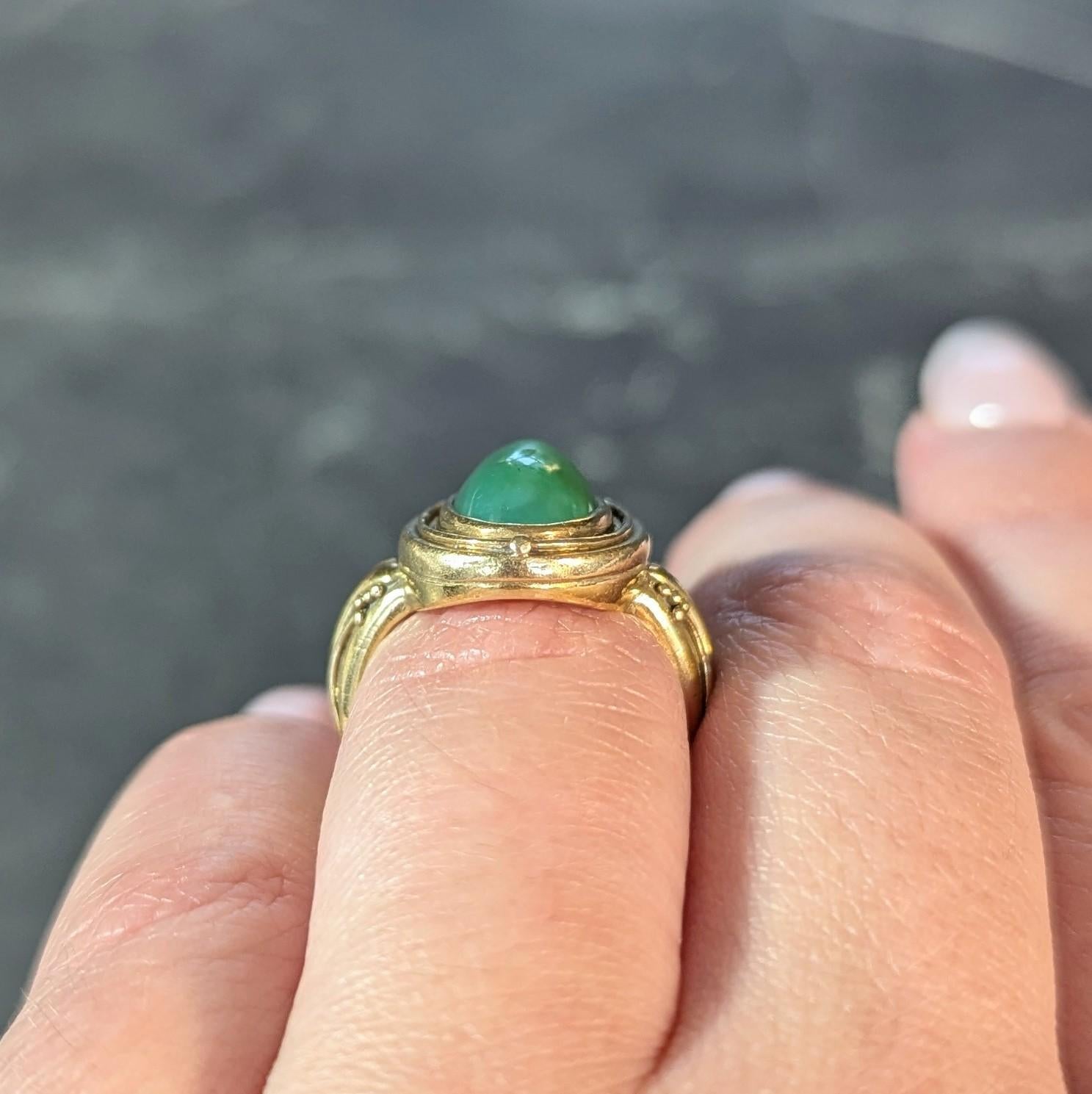 Art Nouveau Jadeite Jade 18 Karat Yellow Gold Antique Signet Ring For Sale 7