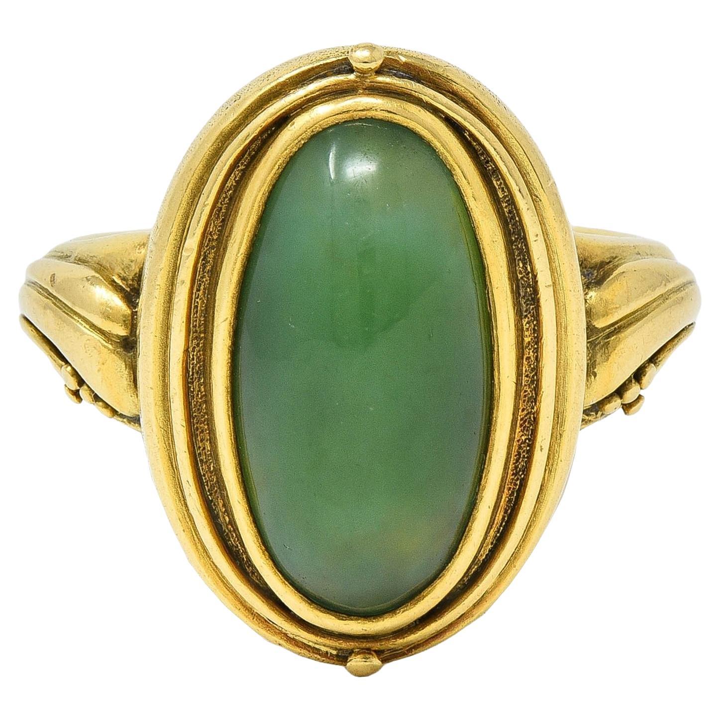Art Nouveau Jadeite Jade 18 Karat Yellow Gold Antique Signet Ring