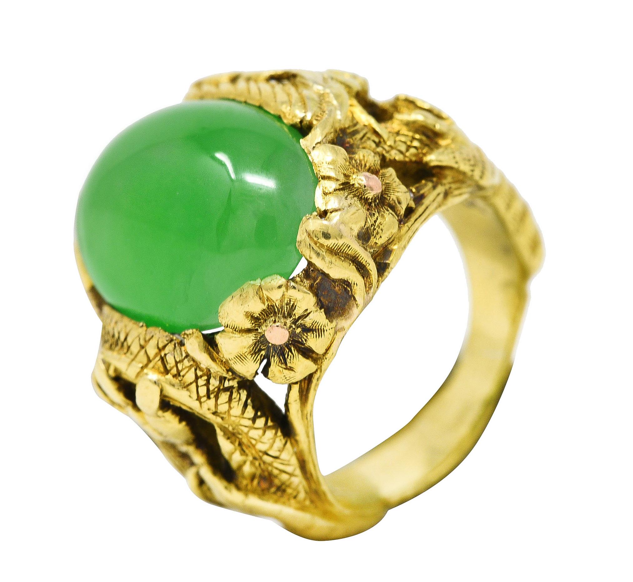 Art Nouveau Jadeite Jade Ruby 18 Karat Yellow Gold Dragon Antique Ring GIA For Sale 3