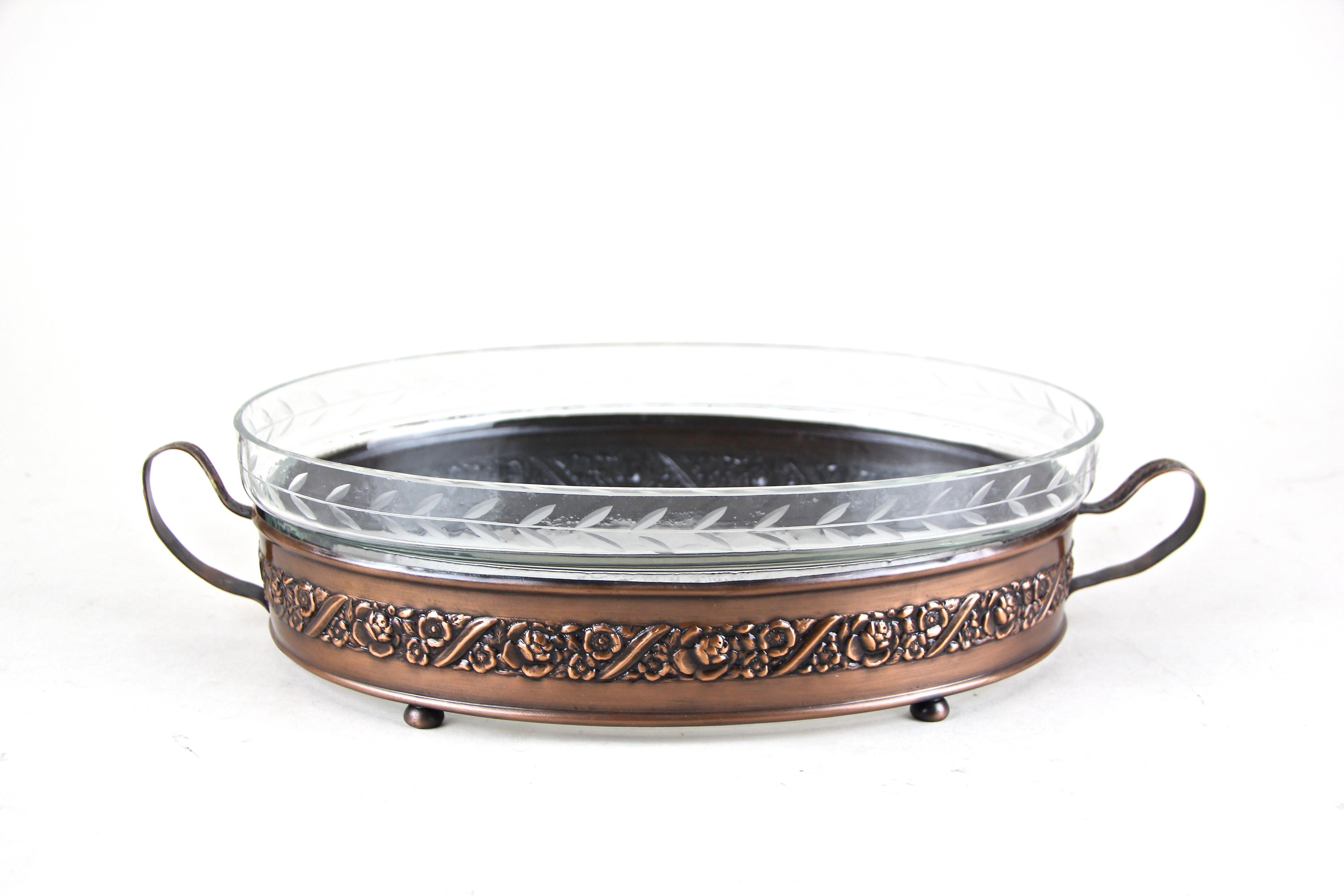Embossed Art Nouveau Jardinière, Austria, circa 1915